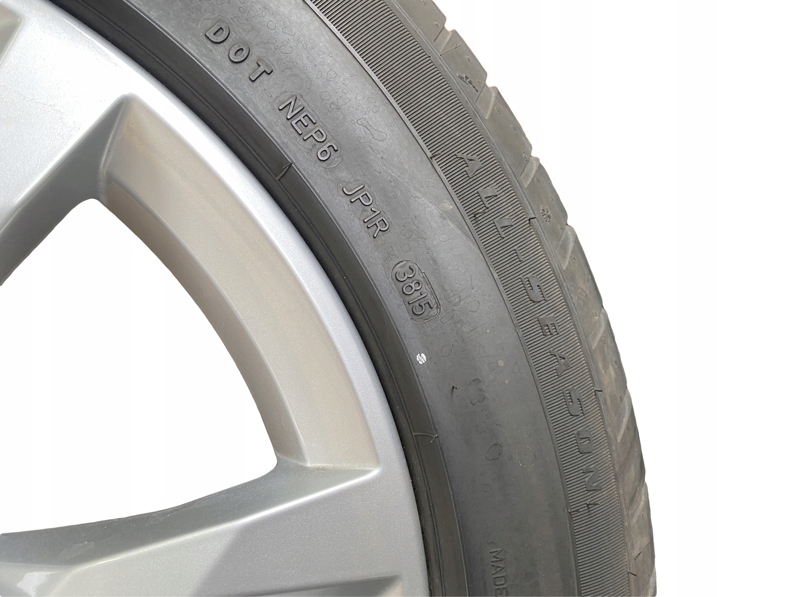 AUDI Q7 4M discs wheels 255/55R19 GOODYEAR