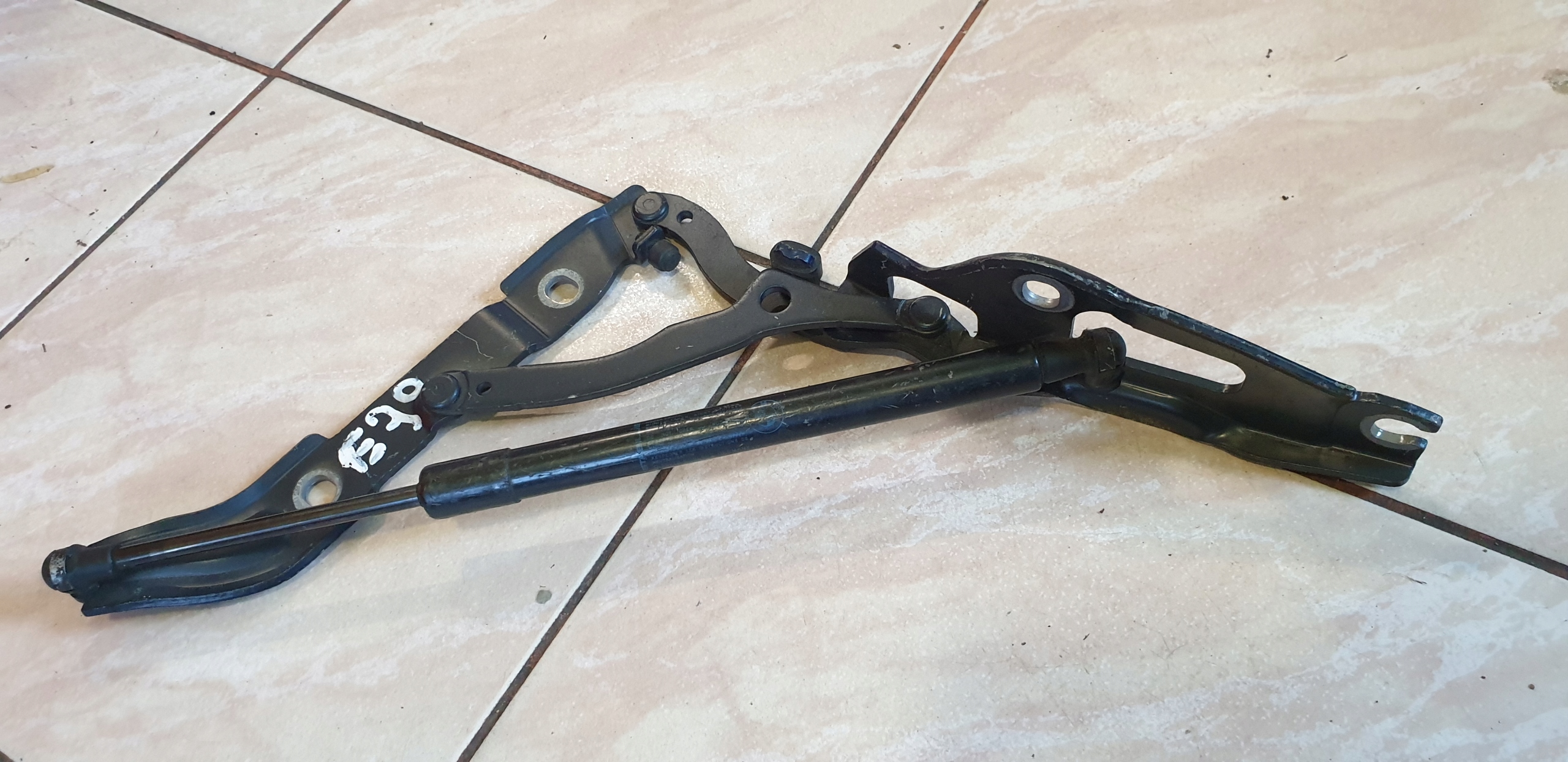damper hinge bonnet boot BMW 3 E90 right
