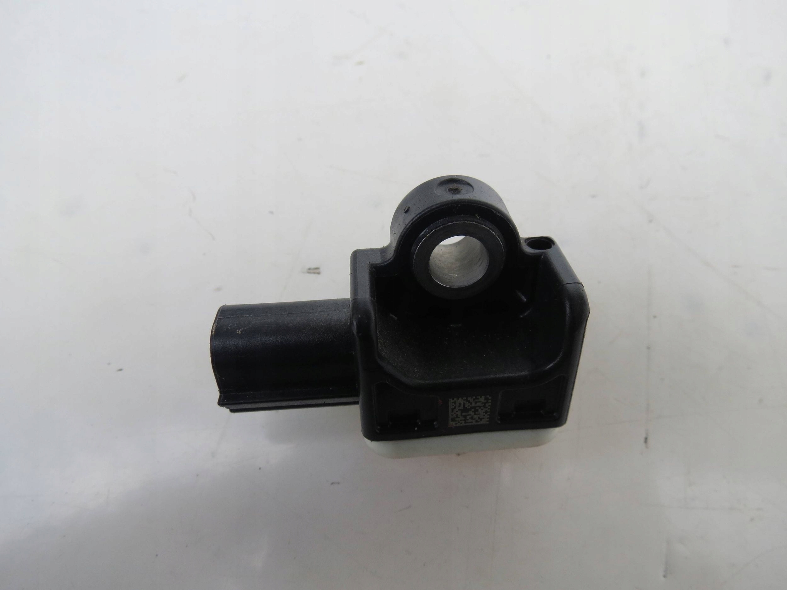 Crashsensor Drucksensor VOLVO S60 II V60 und 2.4 D5 215KM 10-18r 31334336