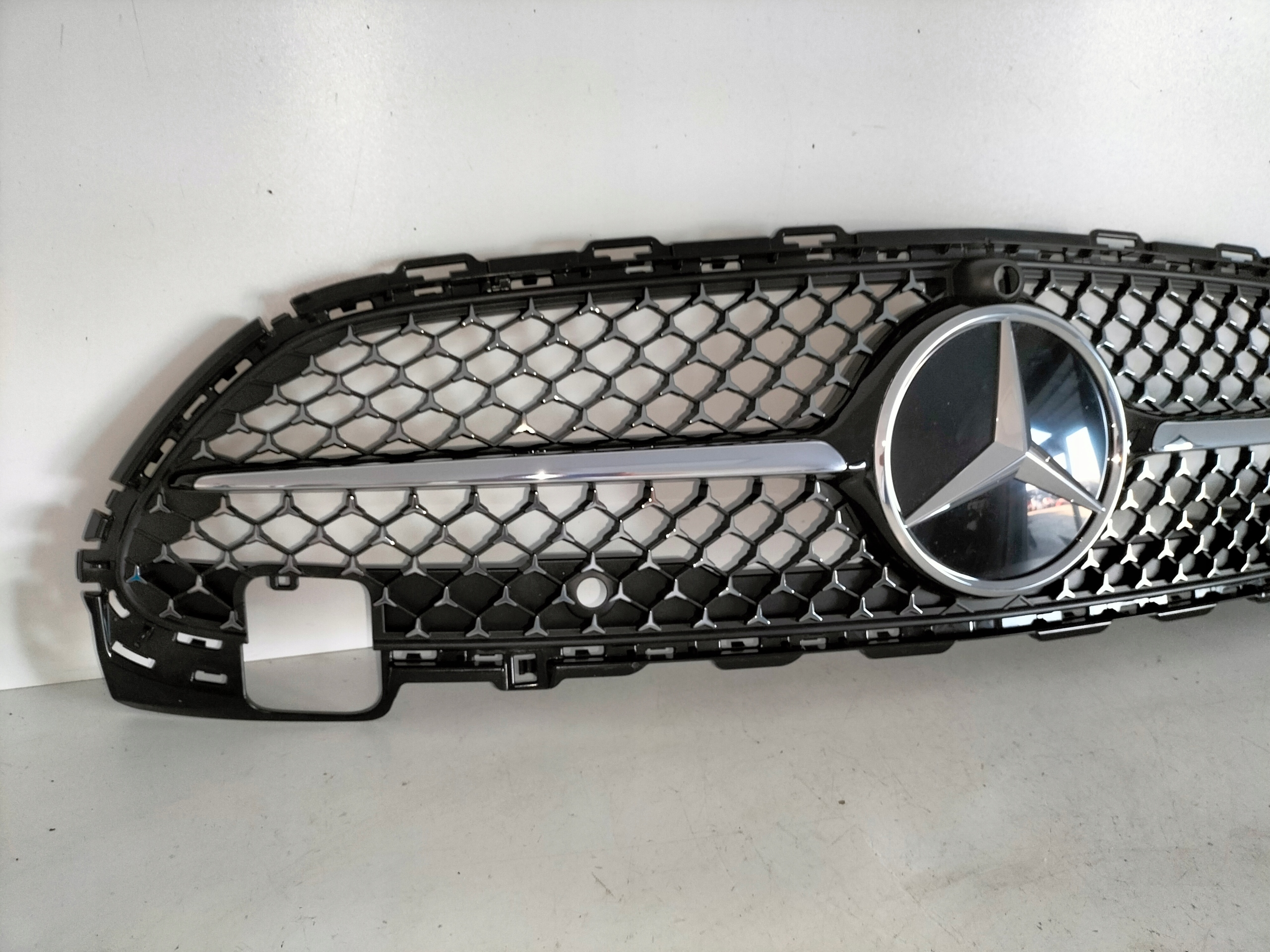grille grid grill MERCEDES C KLASA W206 21- AMG