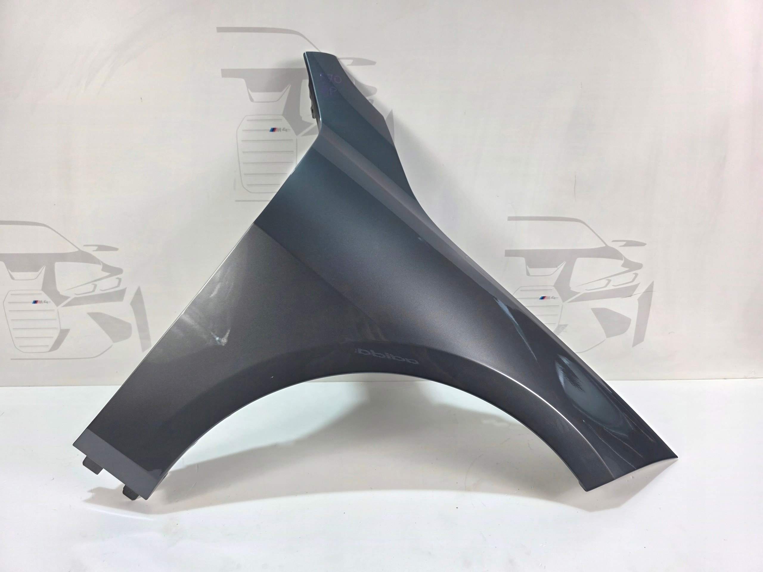 fender right front BMW 1 F40 1 F70