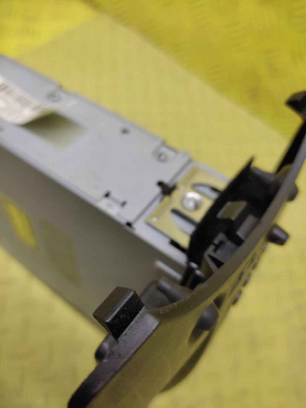 CITROEN C4 changer CD 7607769060