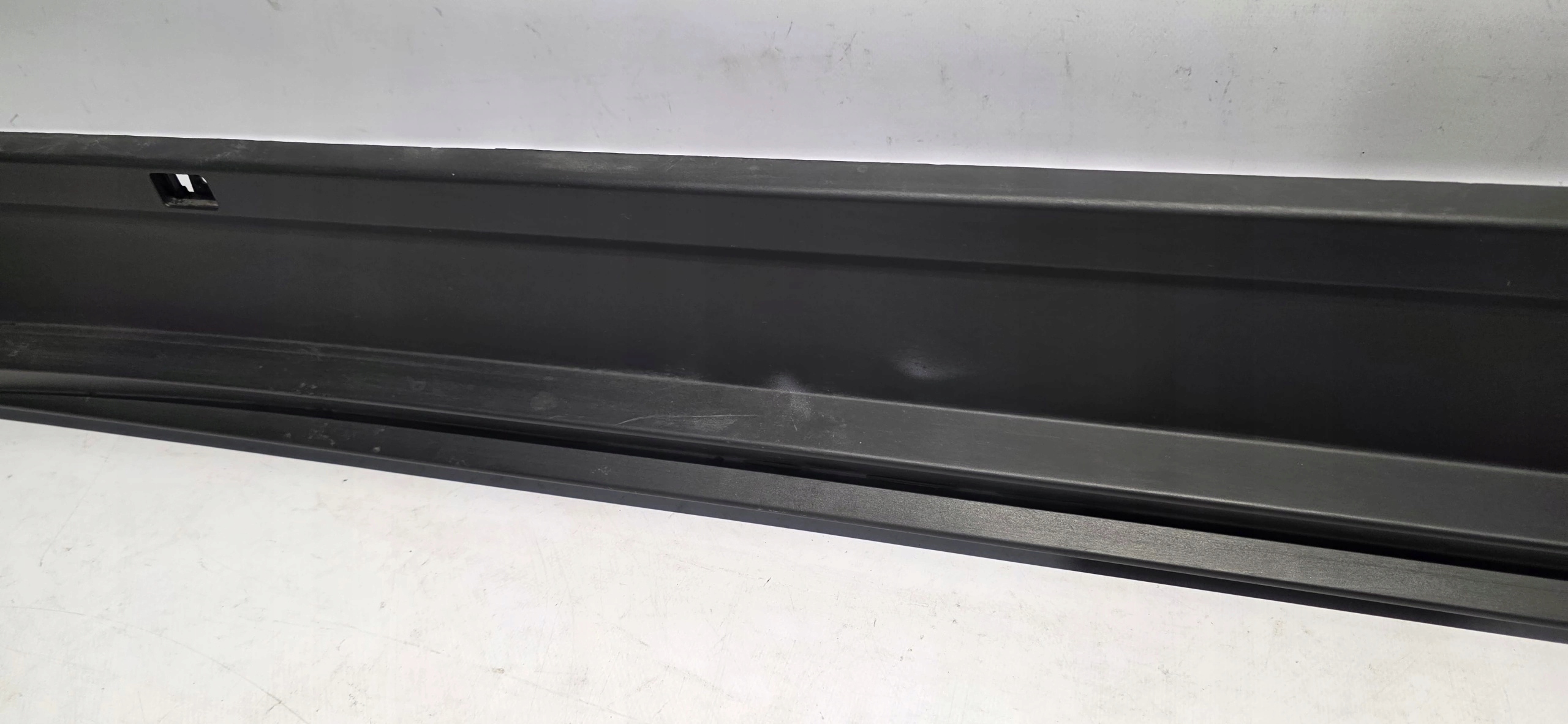 moulding threshold right LEXUS LBX 23- original 75850-52110