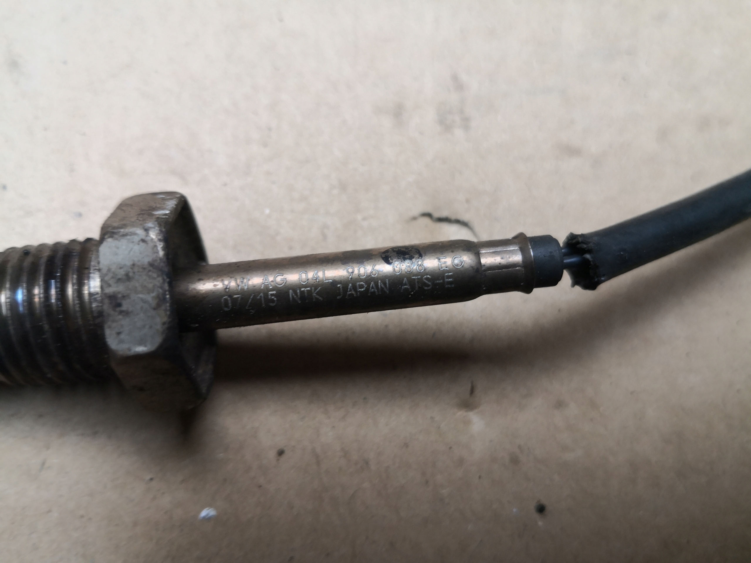 SONDA LAMBDA VW SKODA AUDI 04L906088EG