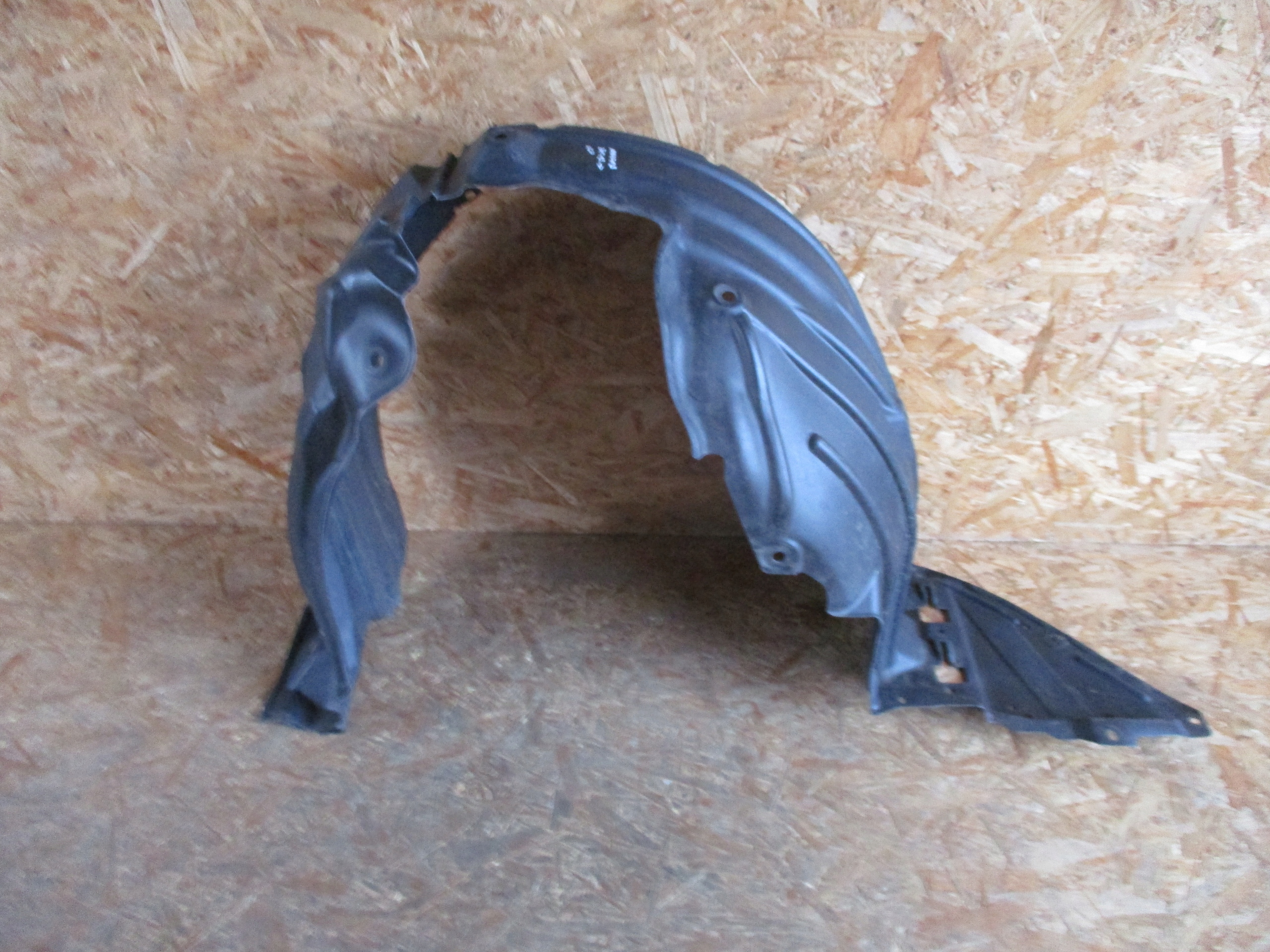 mudguard left front MAZDA 3 BM 13