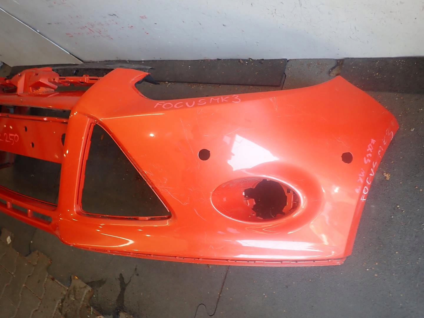 bumper front front FORD FOCUS MK3 2010-2014 BM51-17757-A