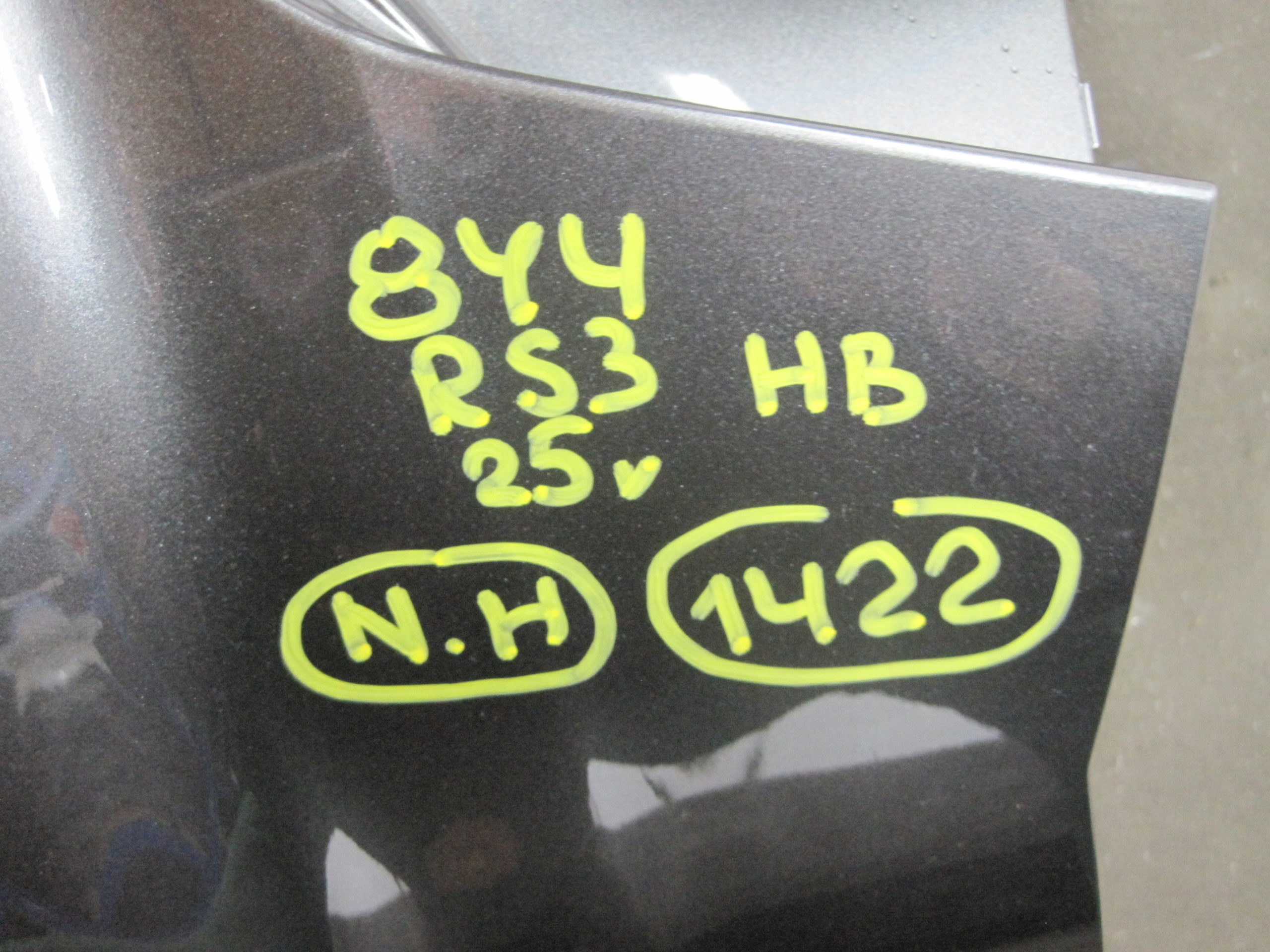 Stoßstange heck hinten AUDI RS3 8Y4 25r H.B