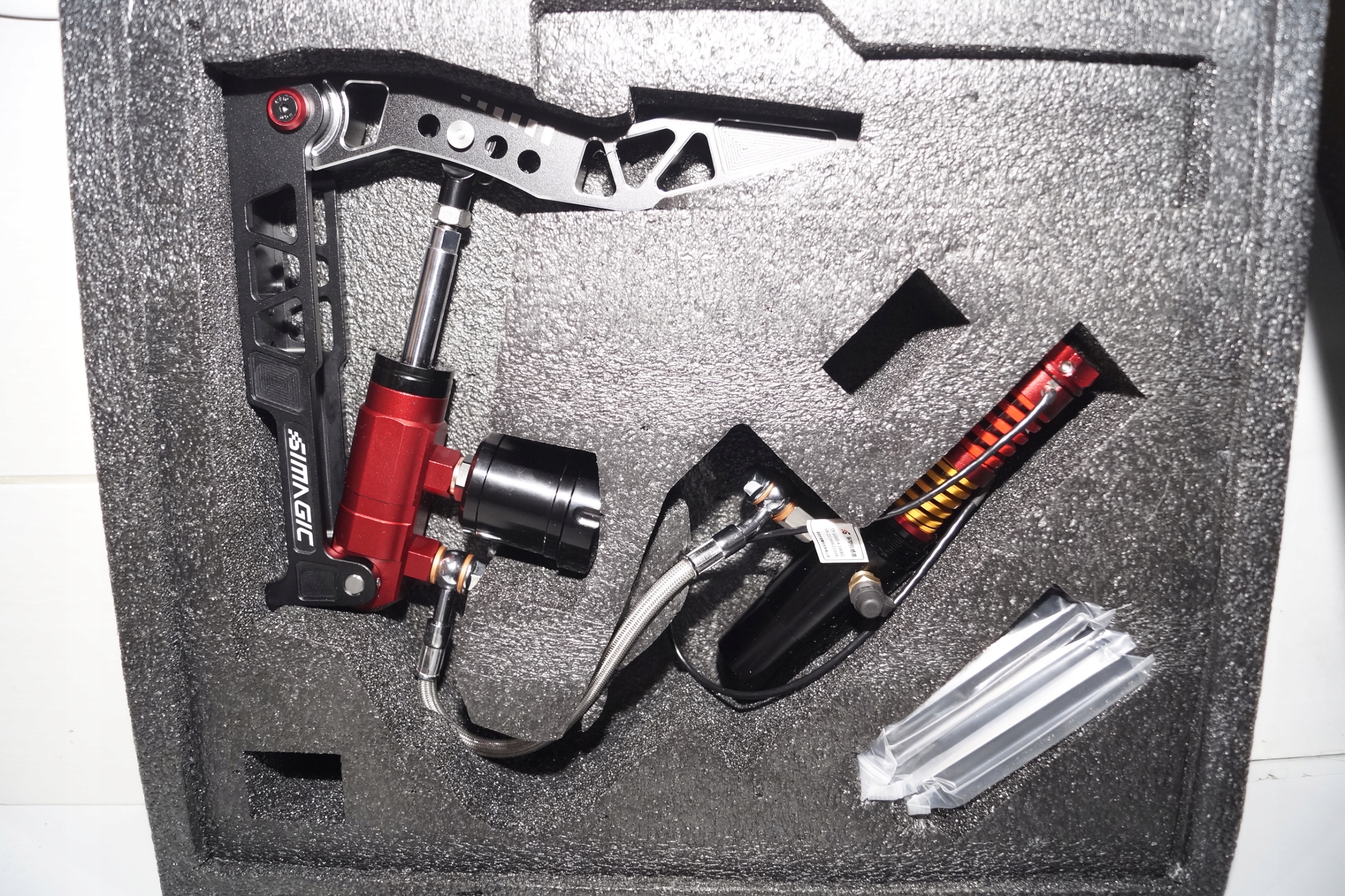 SIMAGIC System hydrauliczny z trzema pedałami, czujnik siły 100 kg, S309 — 4