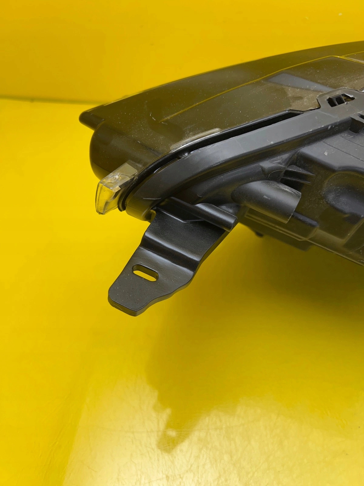 light right Ford Ecosport II Lift 17- GN15-13D154-DE