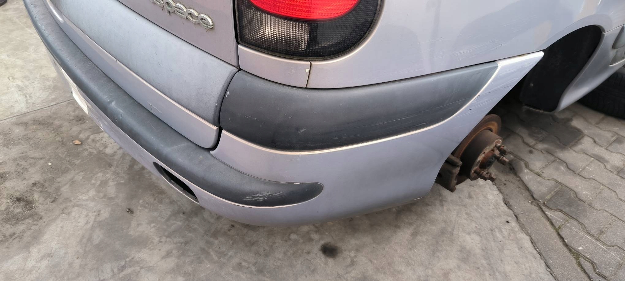 bumper rear part MV647 RENAULT ESPACE III