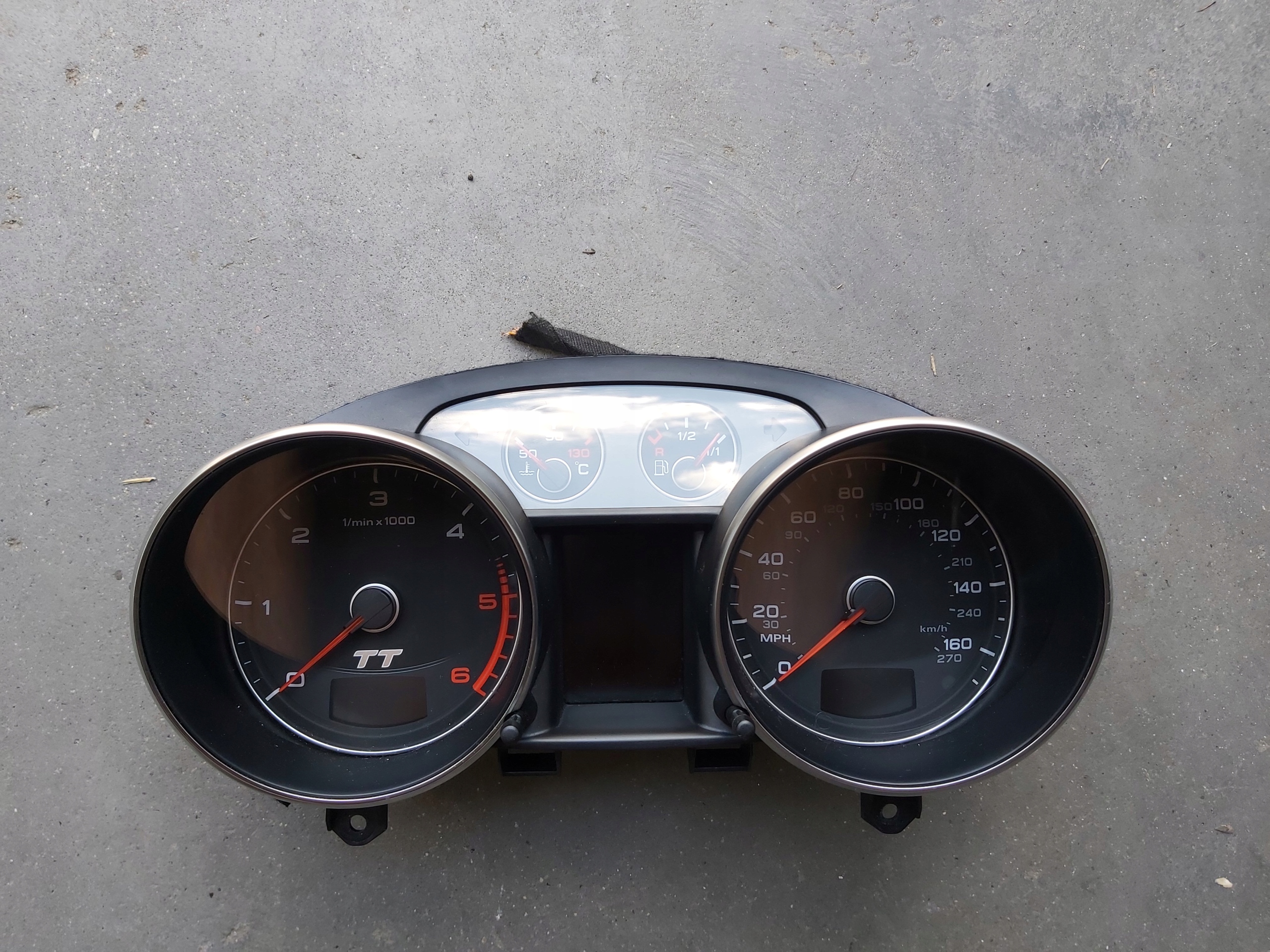 dials 8J0920980B AUDI TT 8J QUATTRO 2.0 TDI