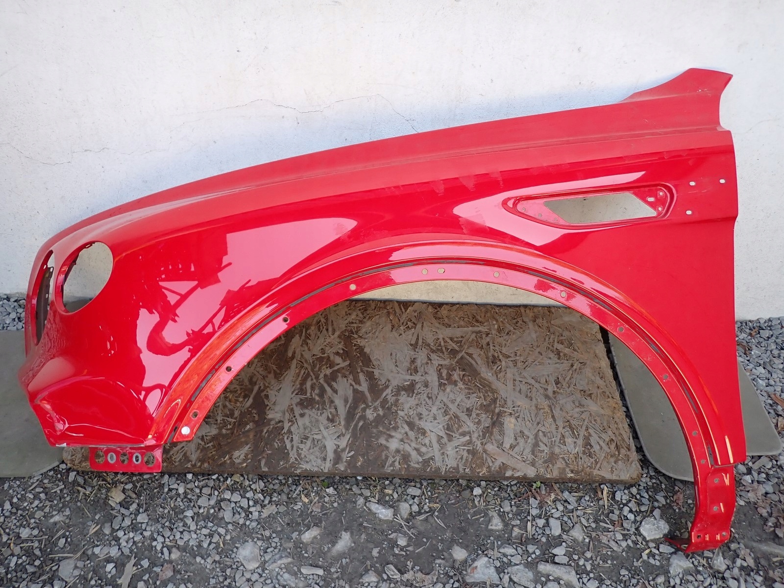 fender left front front BENTLEY BENTAYGA 4V1 LIFT 2020- 36A821017K