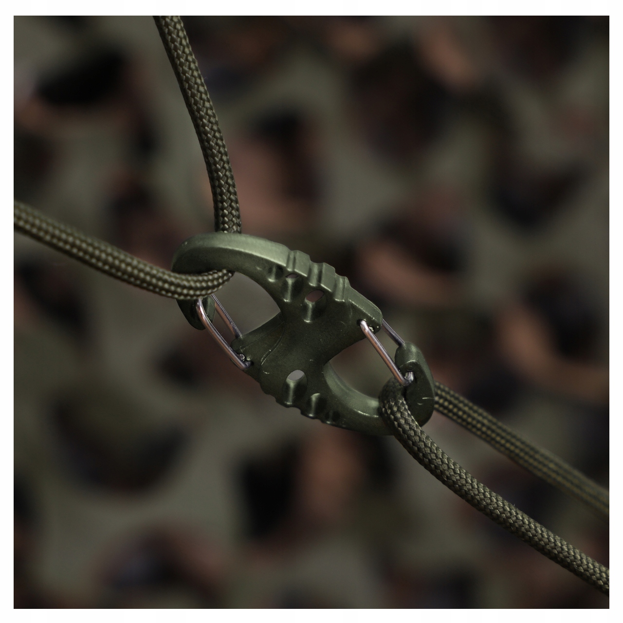 KARABIŃCZYK DWUSTRONNY DOMINATOR S-Hook OLIVE Długość 5 cm