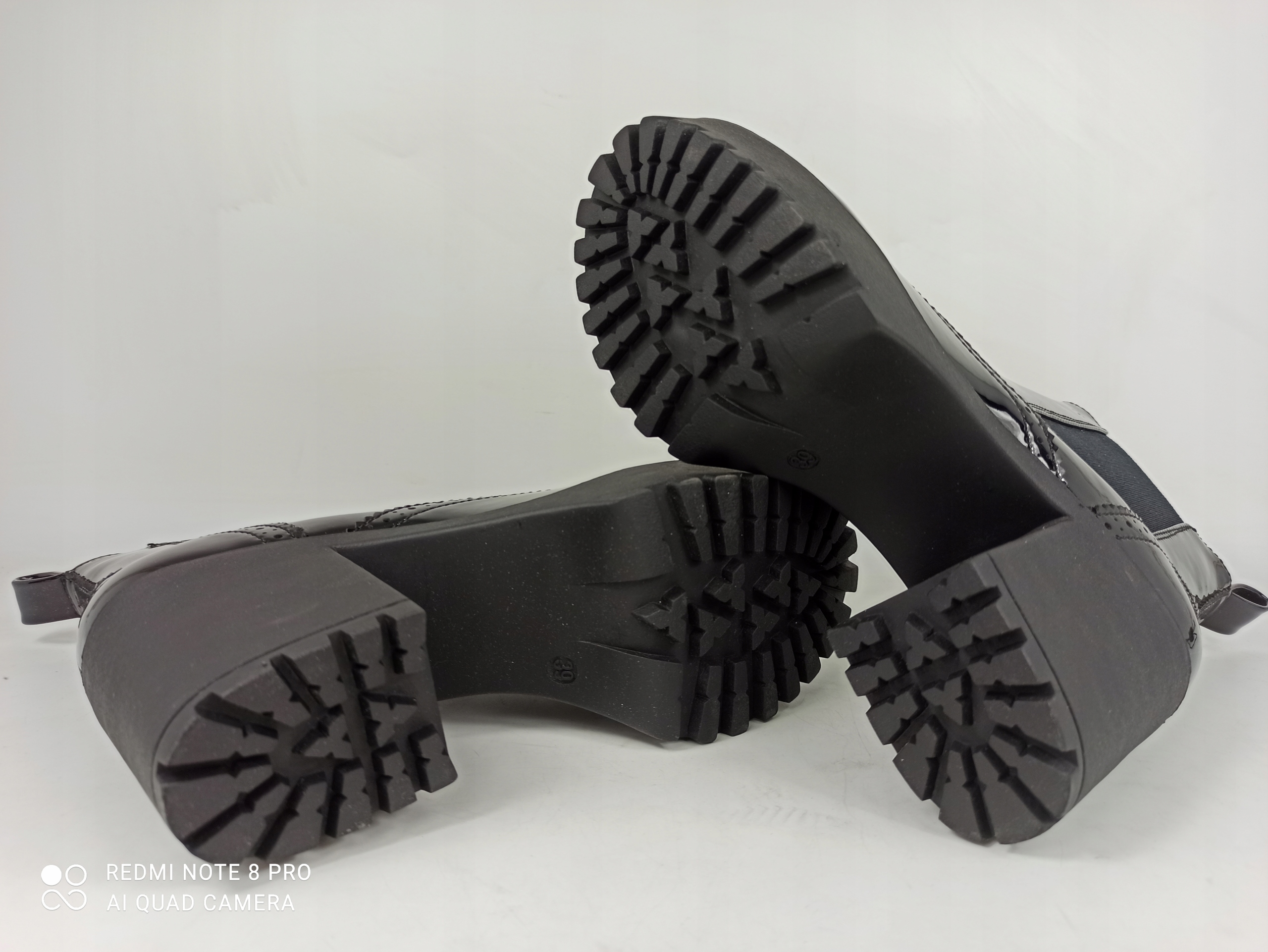 Even&Odd Botki na obcasie 39 Wzór dominujący bez wzoru