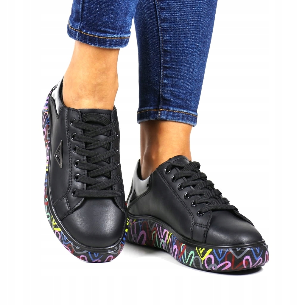 Tenisky S Barevnou Podrážkou Filippo, Černé