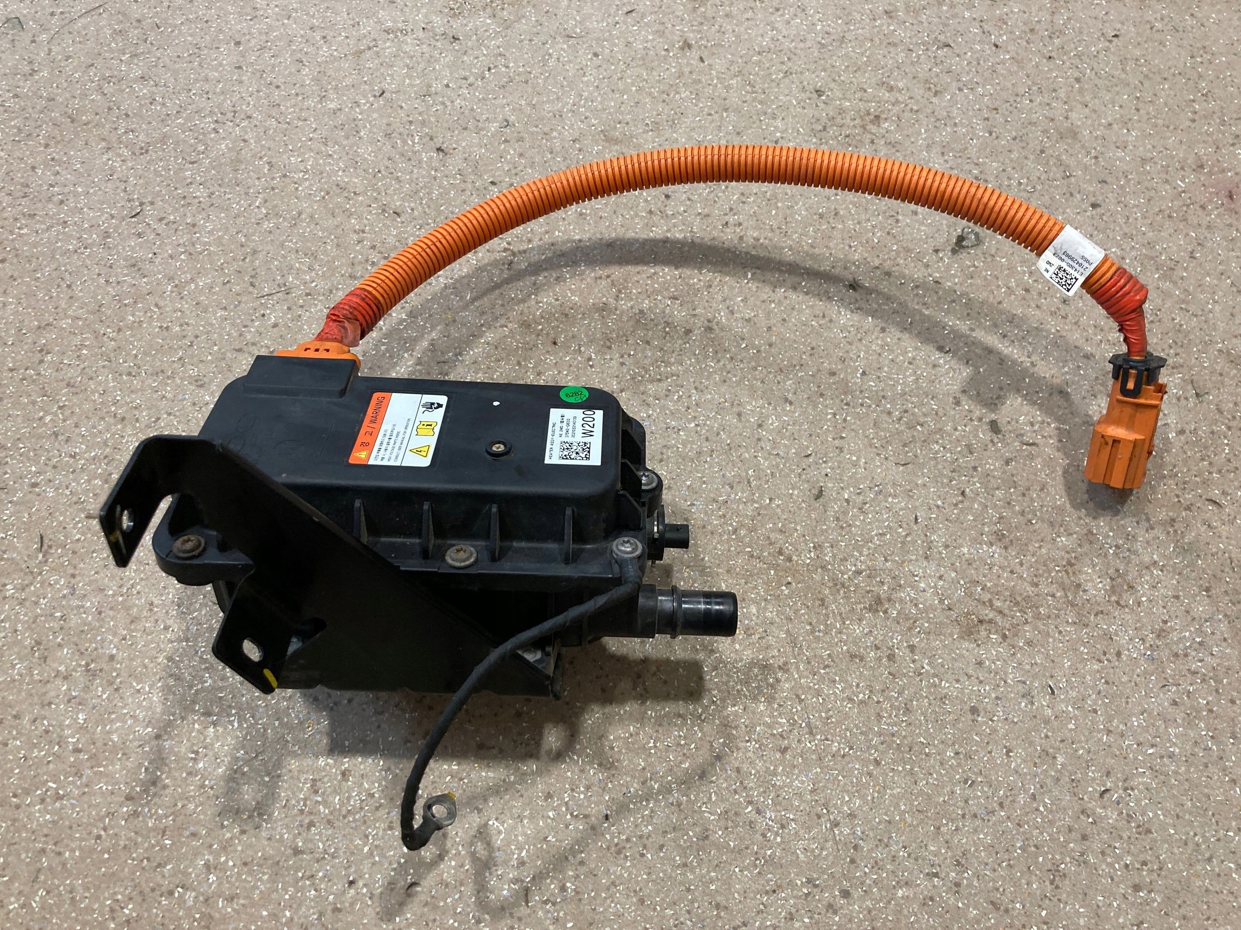 вентилятор Hyundai IONIQ 5 375W2GI000