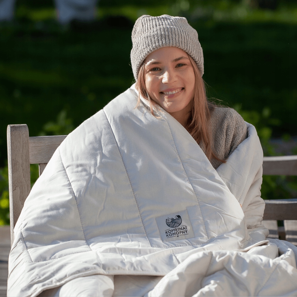 Přikrývka 80% celoroční Vzdušná Teplá 160x200 cm Polská Výroba