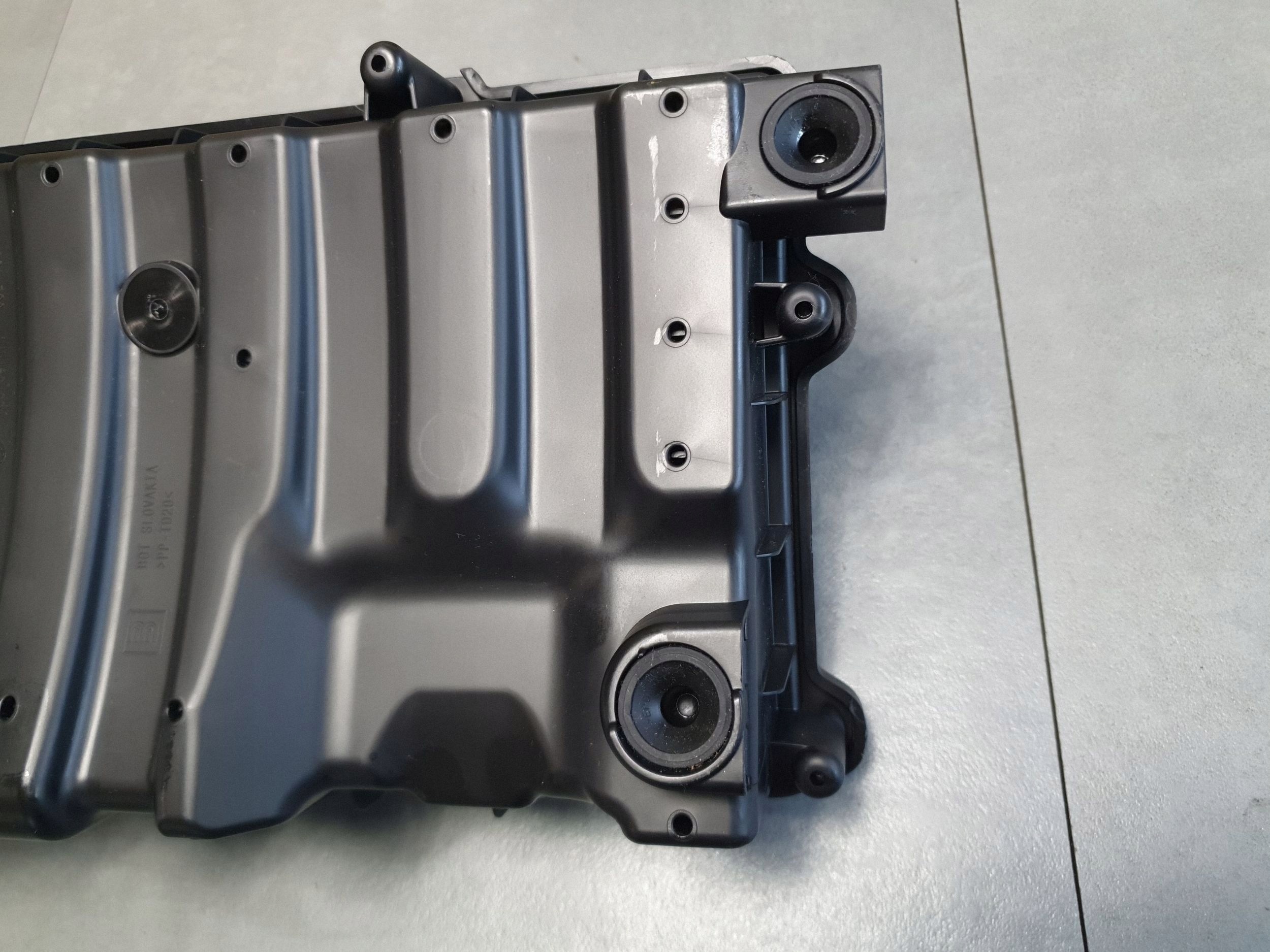 Cupra Leon IV 1.5 etsi Gehäuse filter luft 05E129607A