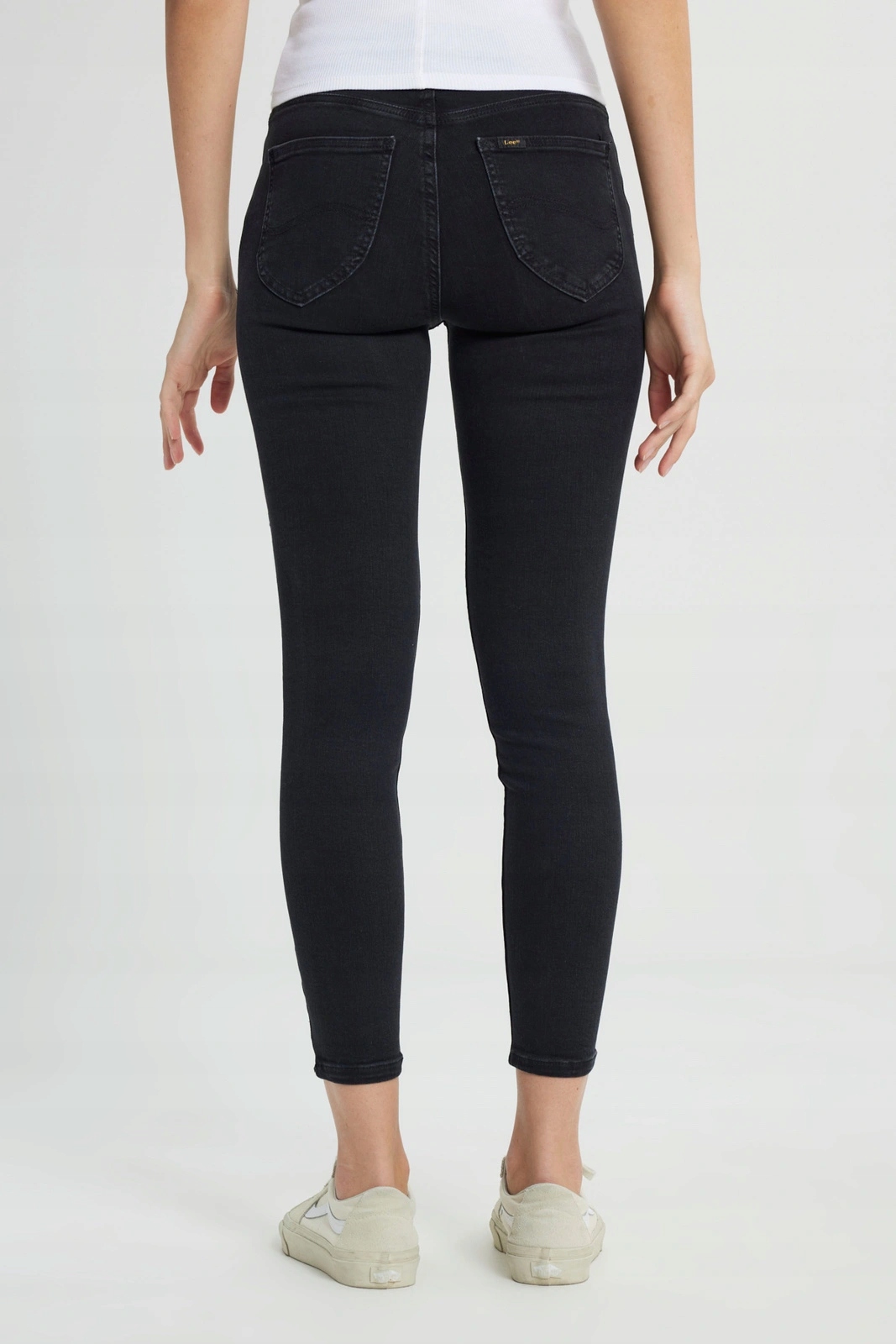 Dámské džínové úzké nohavice kalhoty Lee Foreverfit Washed Black 112388579 27/33