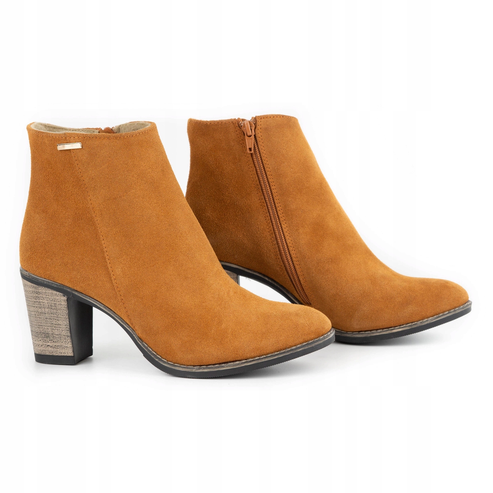 Dámské kotníkové boty zateplené na semišovém podpatku Sara jaro podzim zima 36