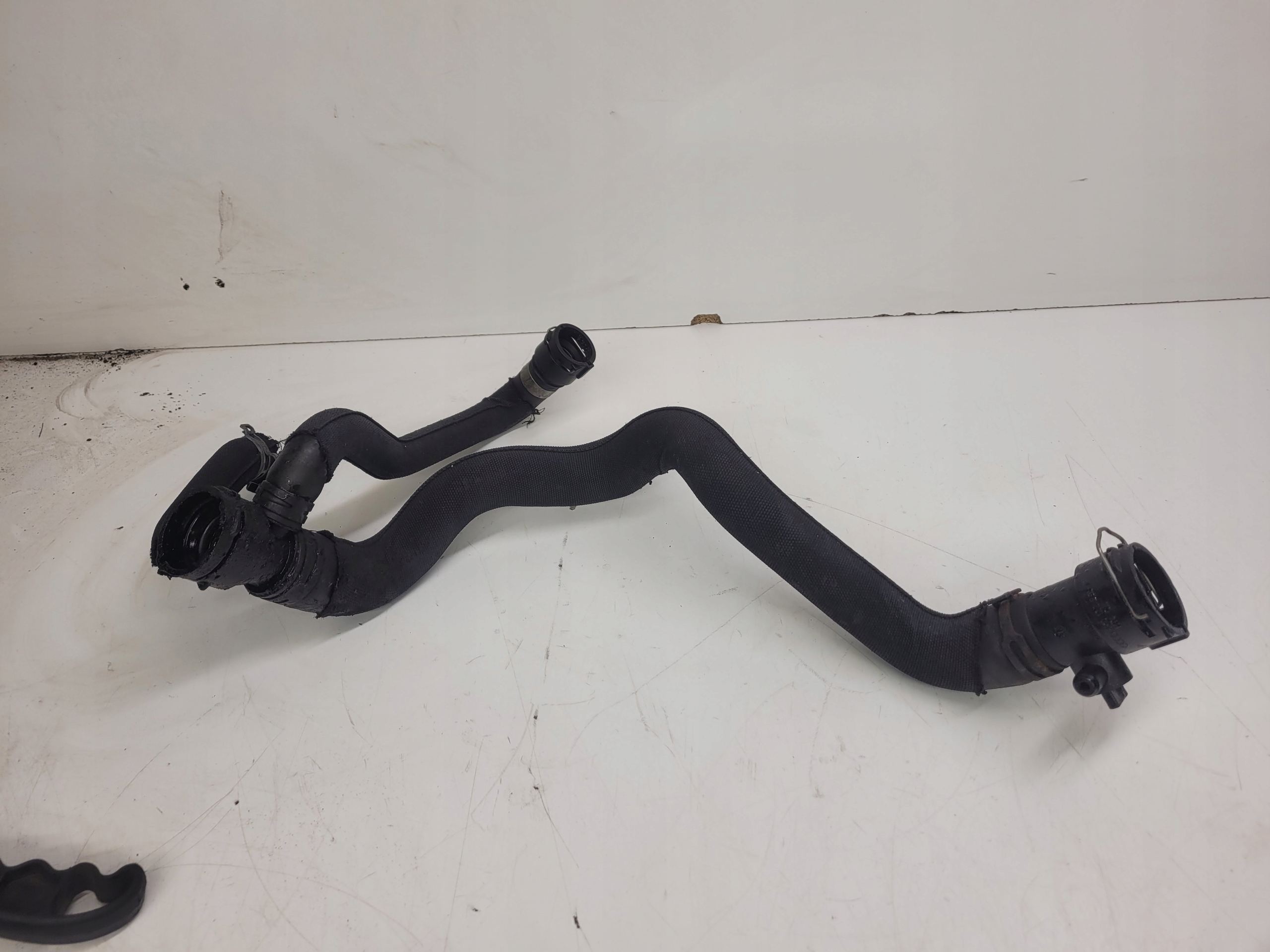 cijevčica prijenos vode AUDI A4 B8 A5 Q5 8K0121049L