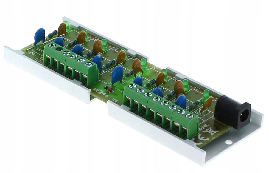 ROZGAŁĘŹNIK ZASILANIA DC 8 WYJŚĆ Z BEZPIECZNIKAMI ROZDZIELACZ