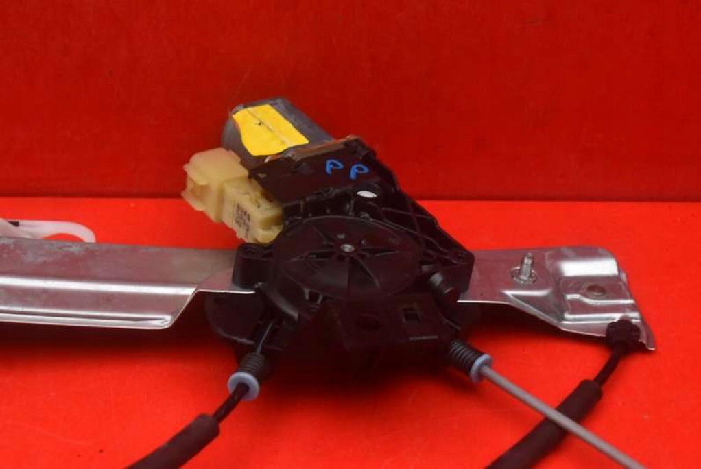 window regulator right front EU 0130822733 FORD KUGA MK2 2 II 13-20