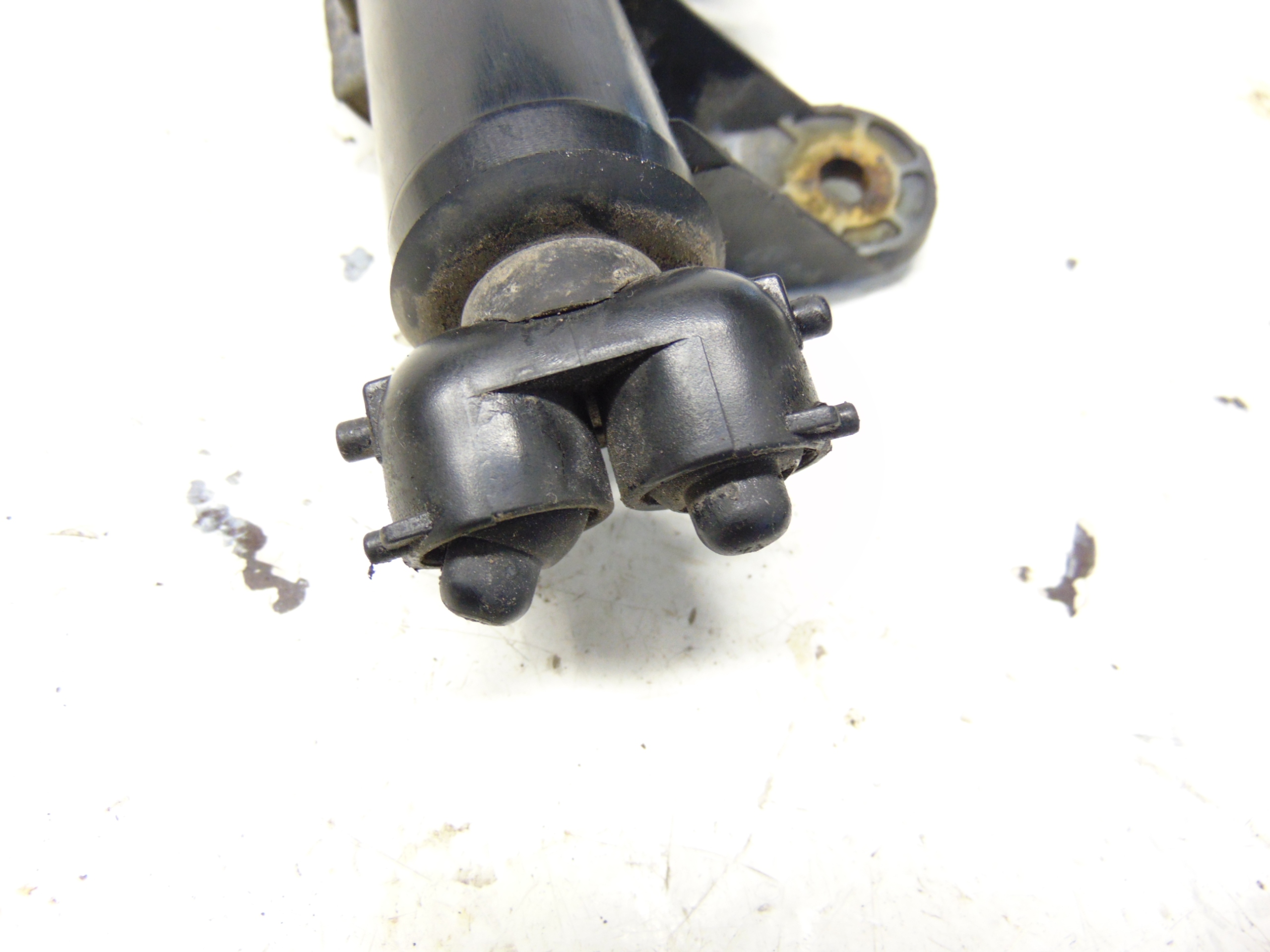 распылитель воды Ксенон левый kia SORENTO I РЕСТАЙЛИНГ европа