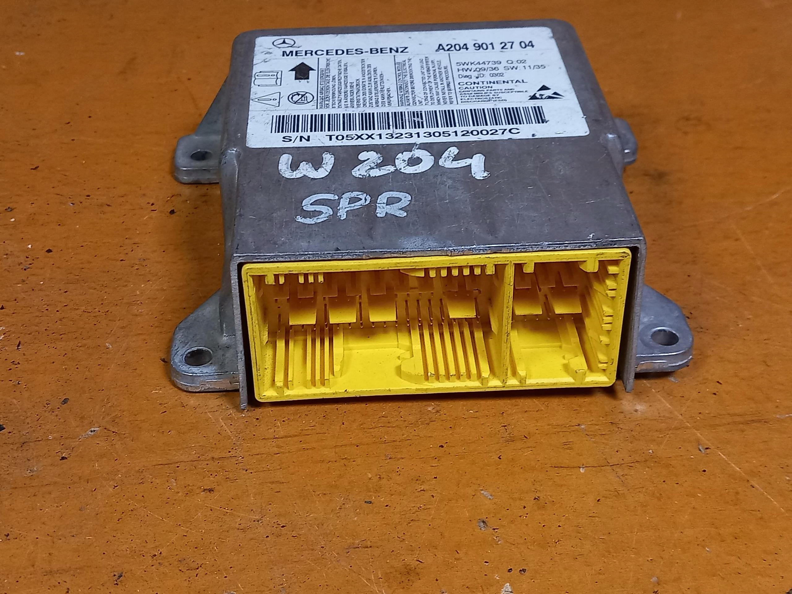module control unit airbag MERCEDES C-KLASA W204 A2049012704 07-14