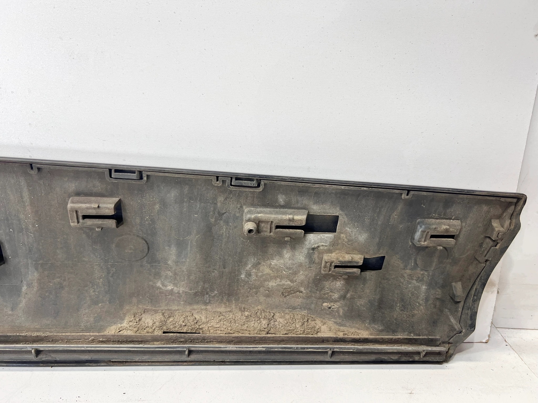 moulding lower door left front AUDI Q7 4L 4L0853959E/F LZ9Y