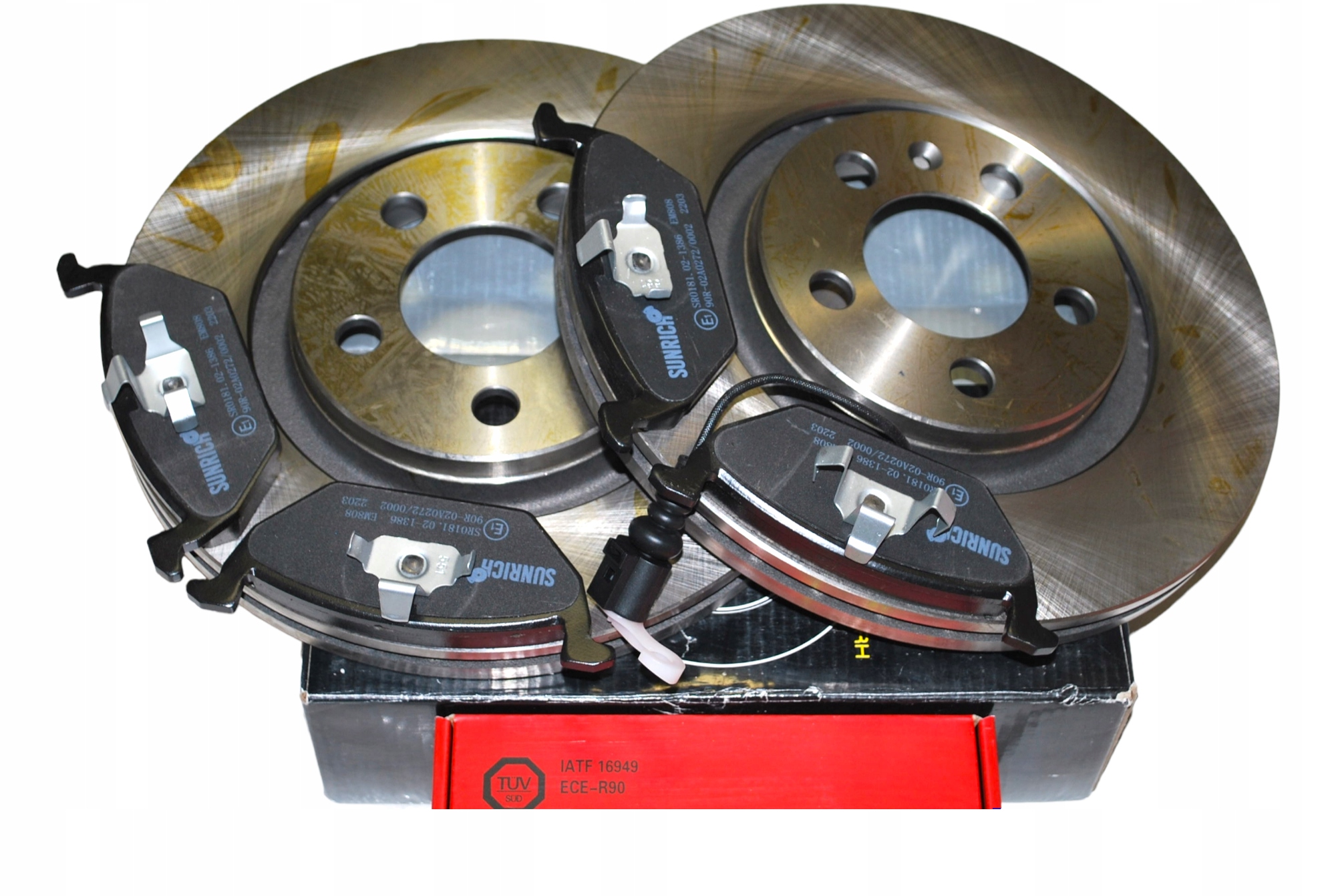 Диски колодки передні AUDI A3 8l1 1.8 T 1.9 TDI 280 мм