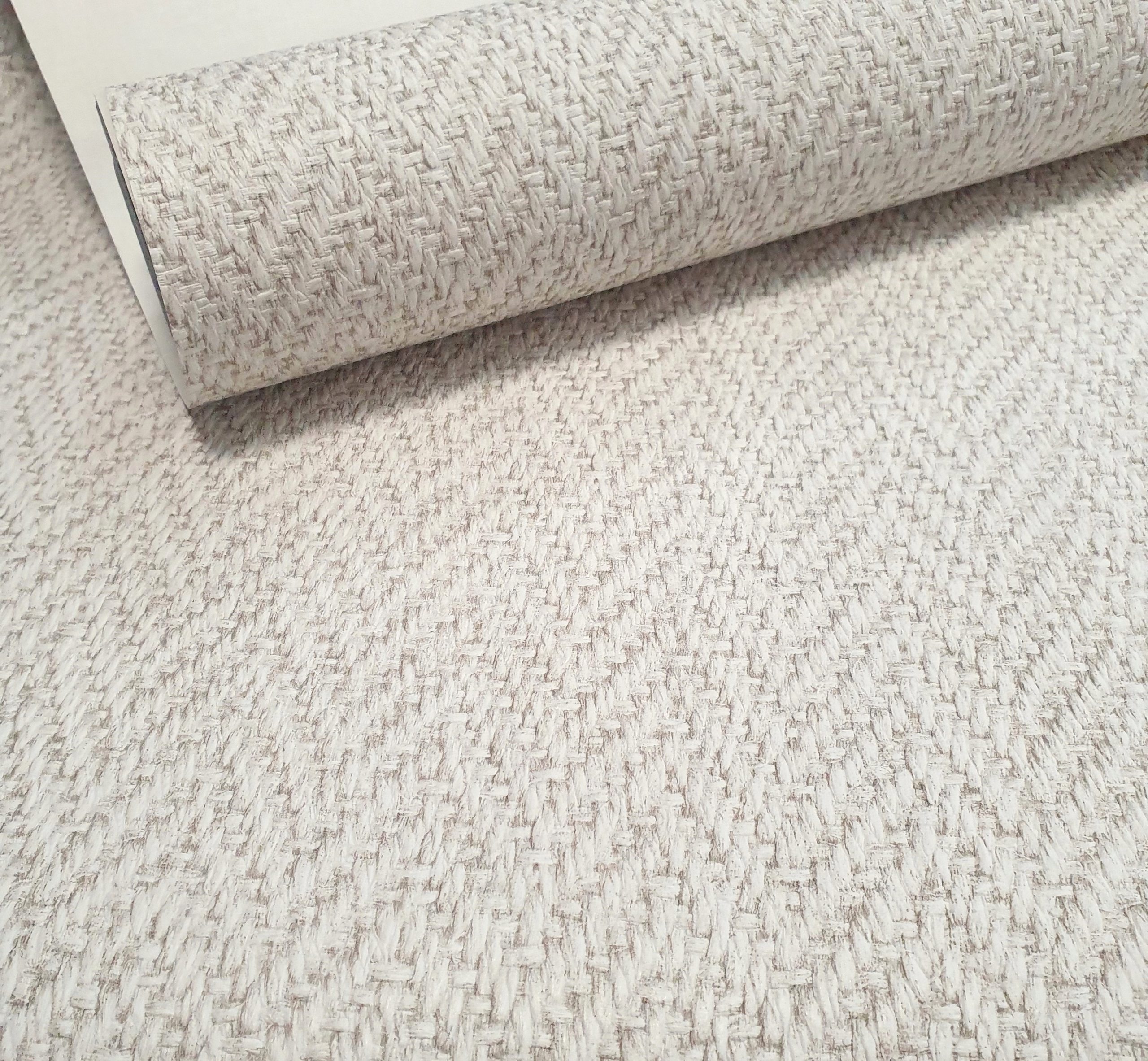 

tapeta beżowa jodełka zygzak imitacja materiału