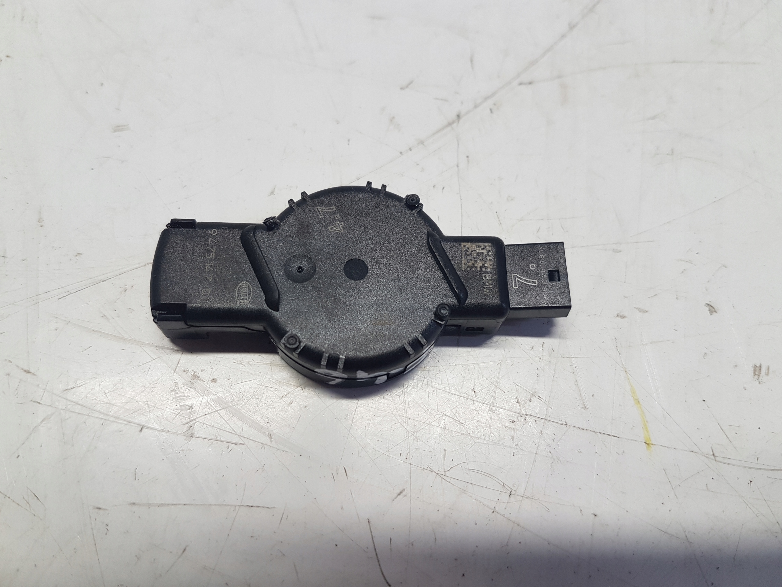 BMW 2 F46 Sensor sensor Regen 9475147