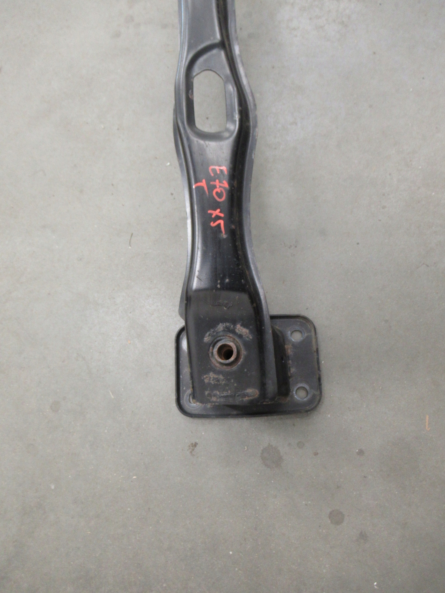 Consolle TRAVERSA paraurti posteriore BMW e70 X5 e71 X6