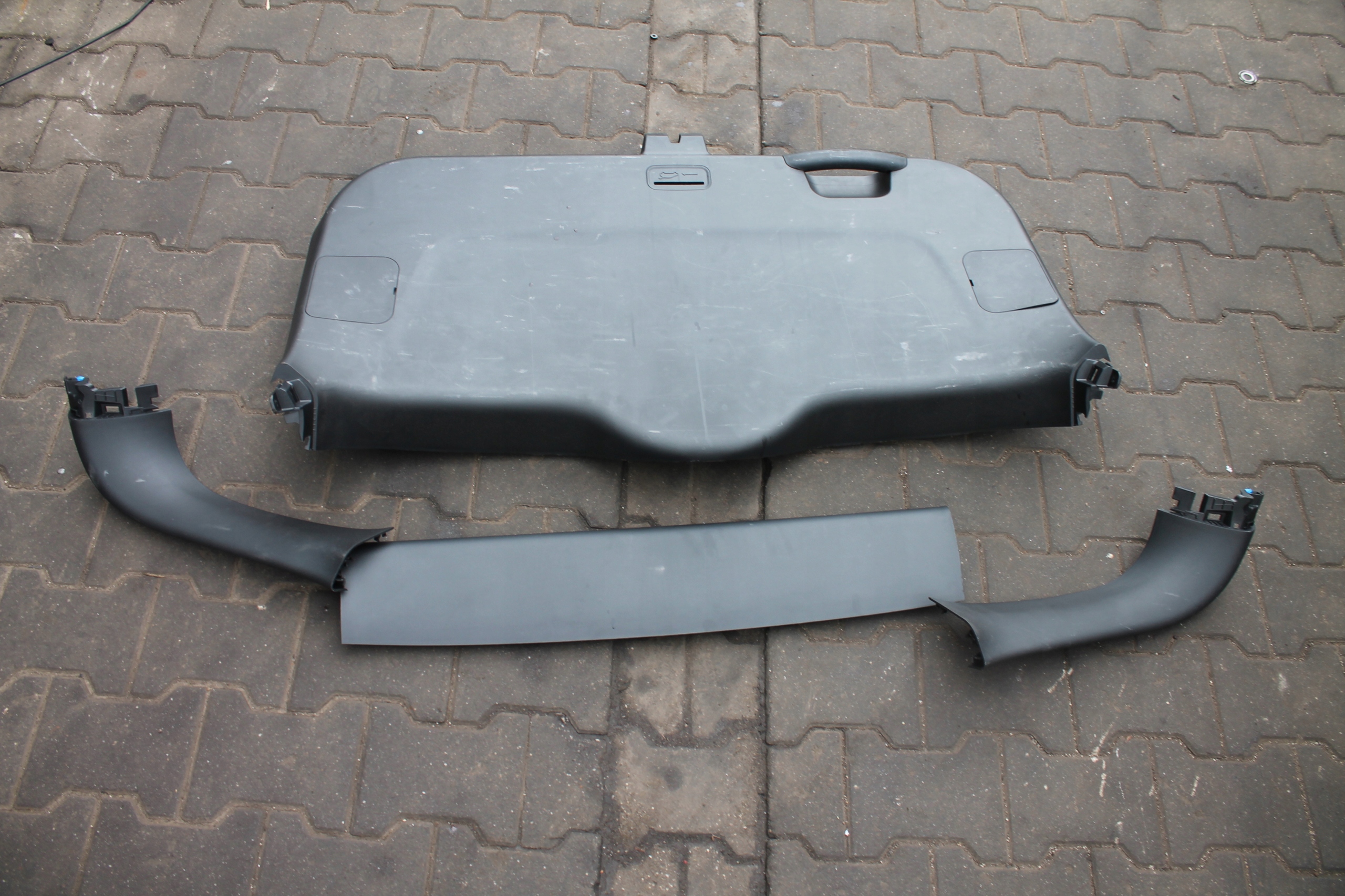 3875. cover BLENDY bonnet boot HYUNDAI TUCSON 81710-N7010