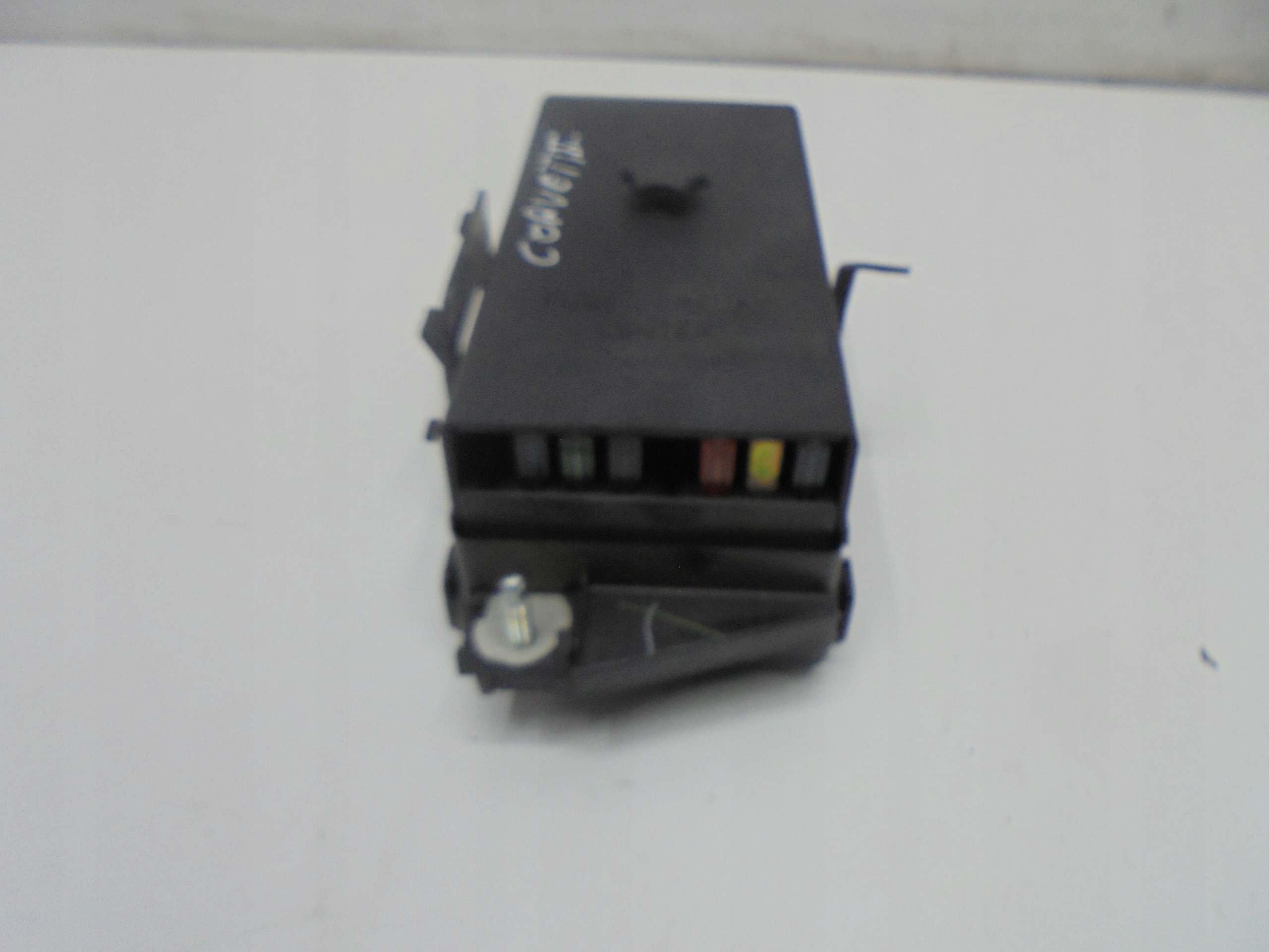 CHEVROLET CORVETTE C5 SKRZYNKA BEZPIECZNIKÓW 97-04 Typ samochodu Samochody osobowe