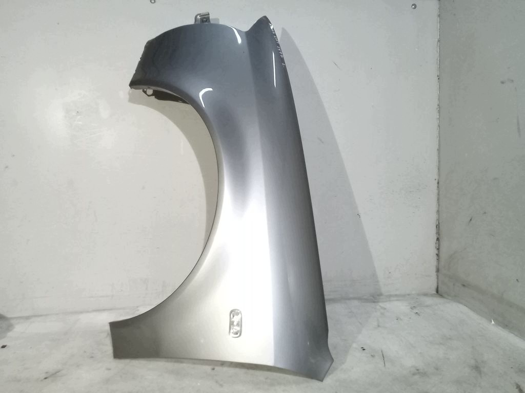 Audi A6 C5 lift parafango sinistra LY7G