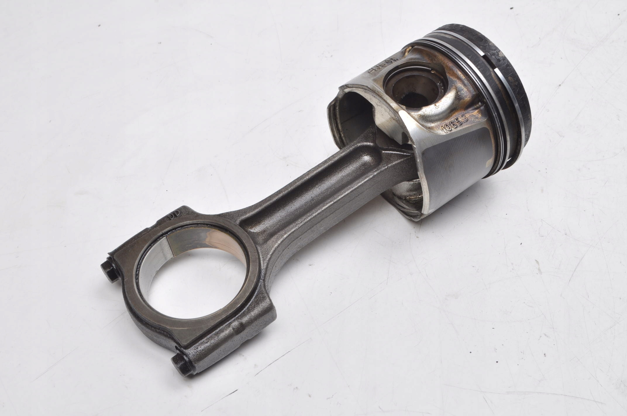 RENAULT TRAFIC II 2.0 dCi TŁOK Z KORBOWODEM 910653