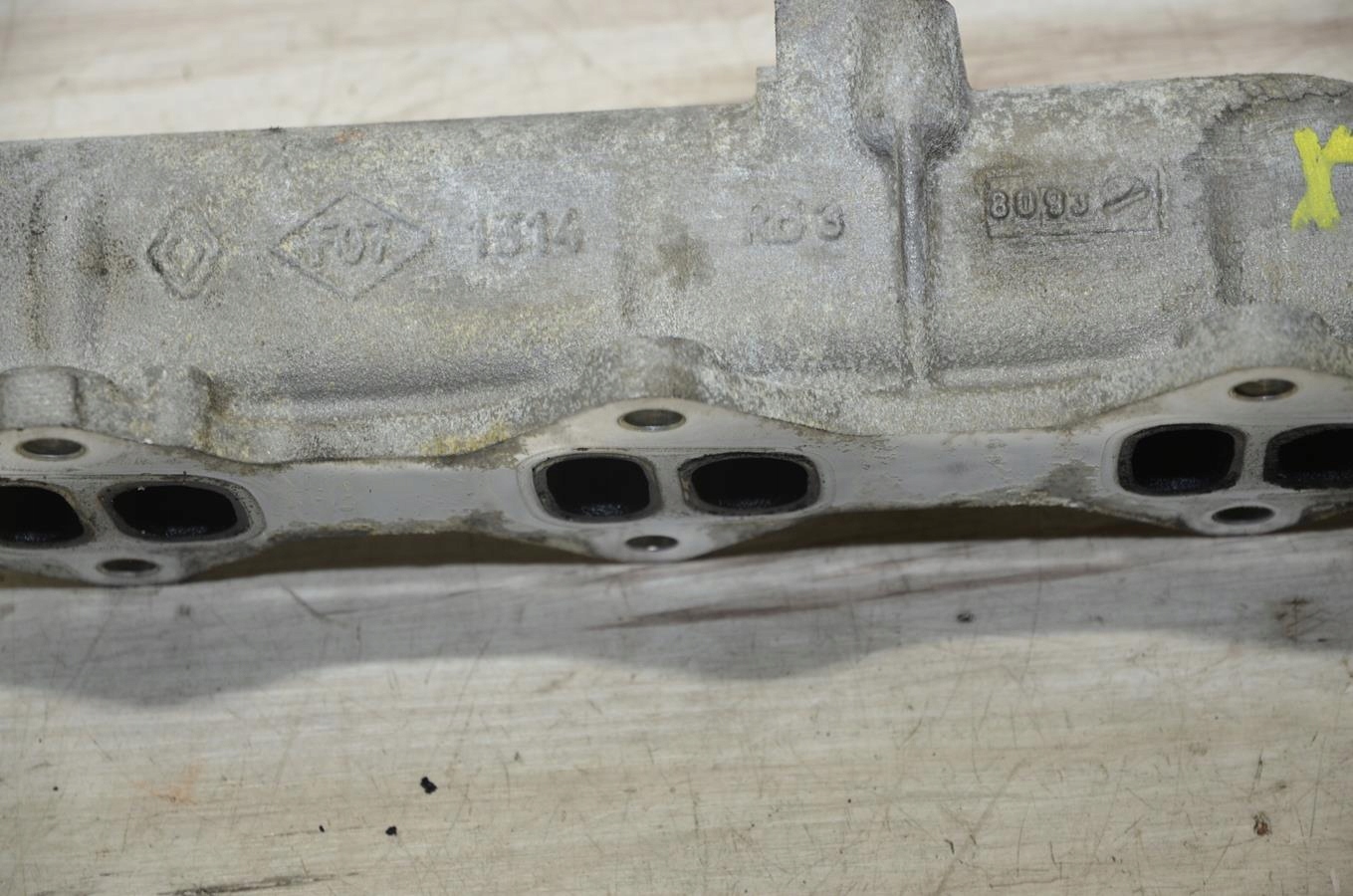 intake manifold 2.0 DCI Nissan X-Trail t31