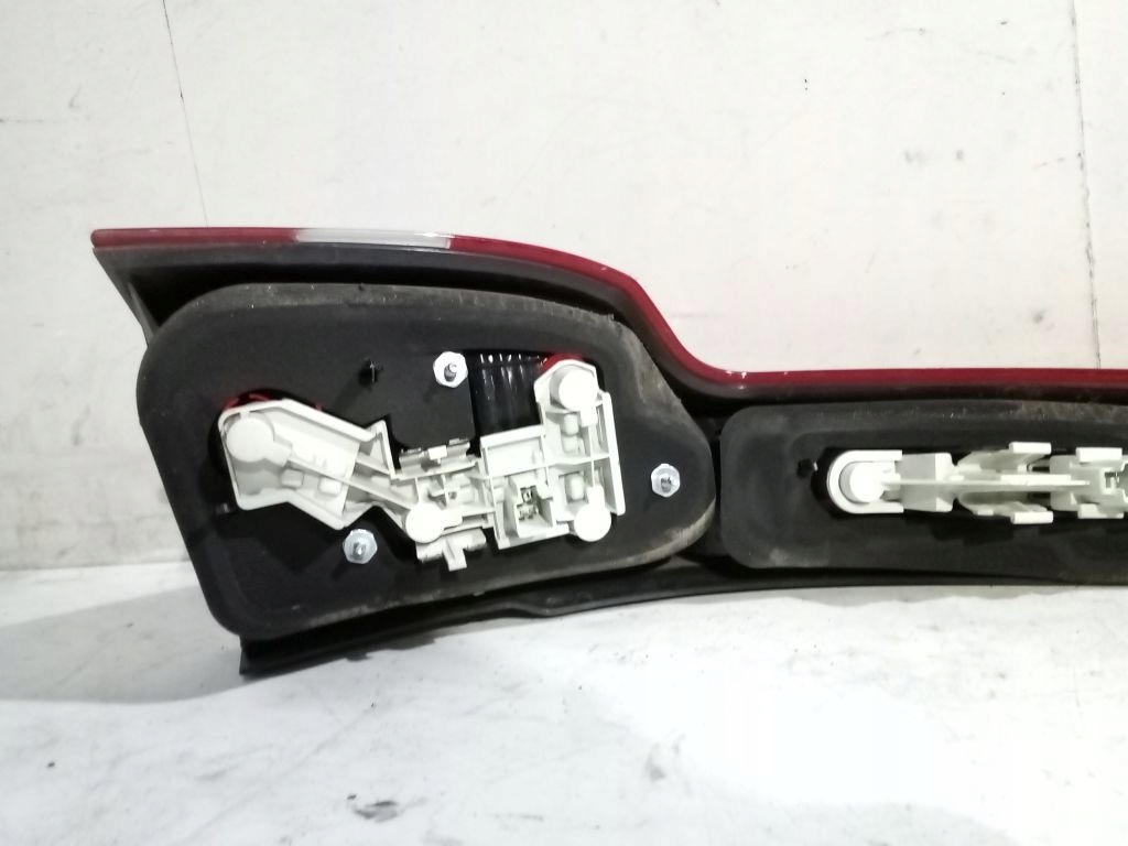 Volvo V50 light right rear part rear