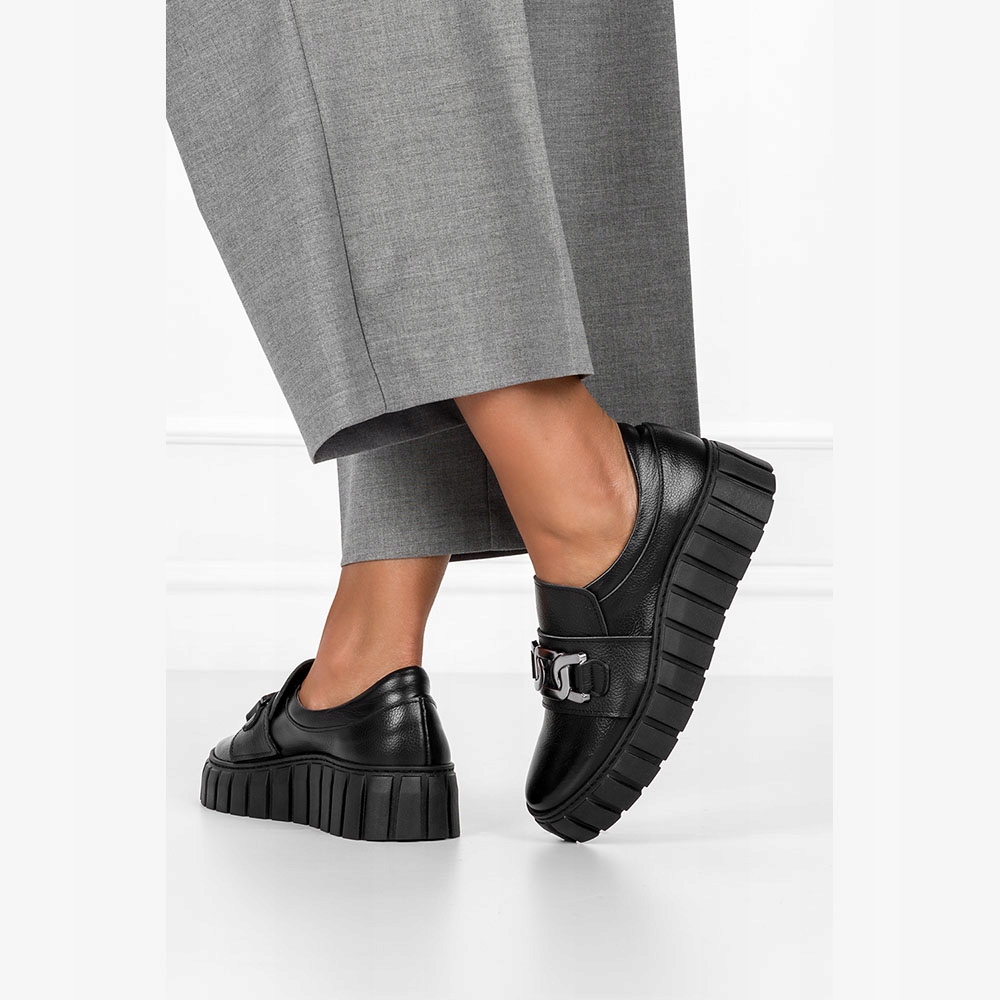 CREEPERSY NA PLATFORMIE SKÓRZANE Z OZDOBĄ WSUWANE Marka Casu