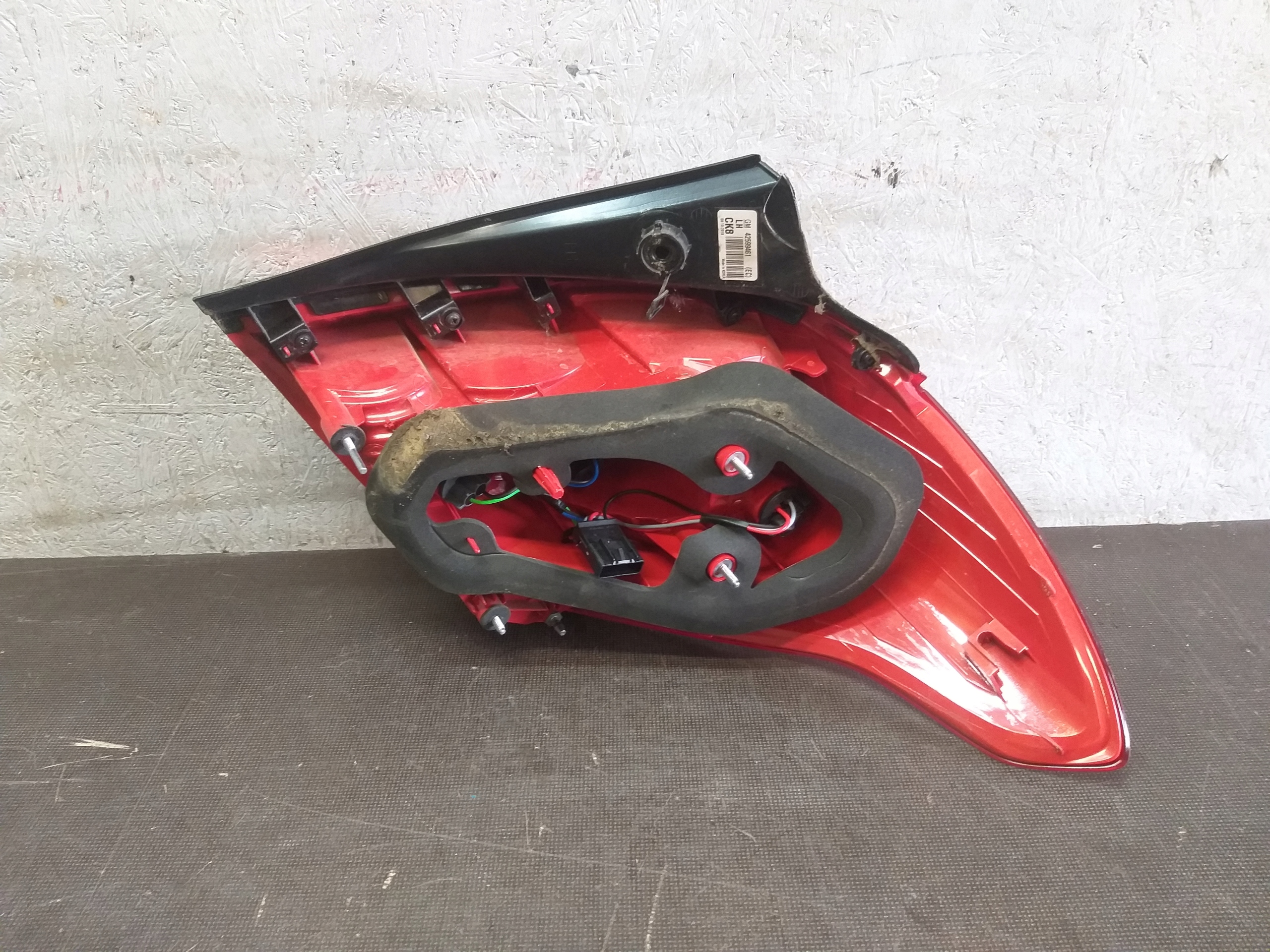 LIGHT REAR PART LEFT OPEL MOKKA A 42599461