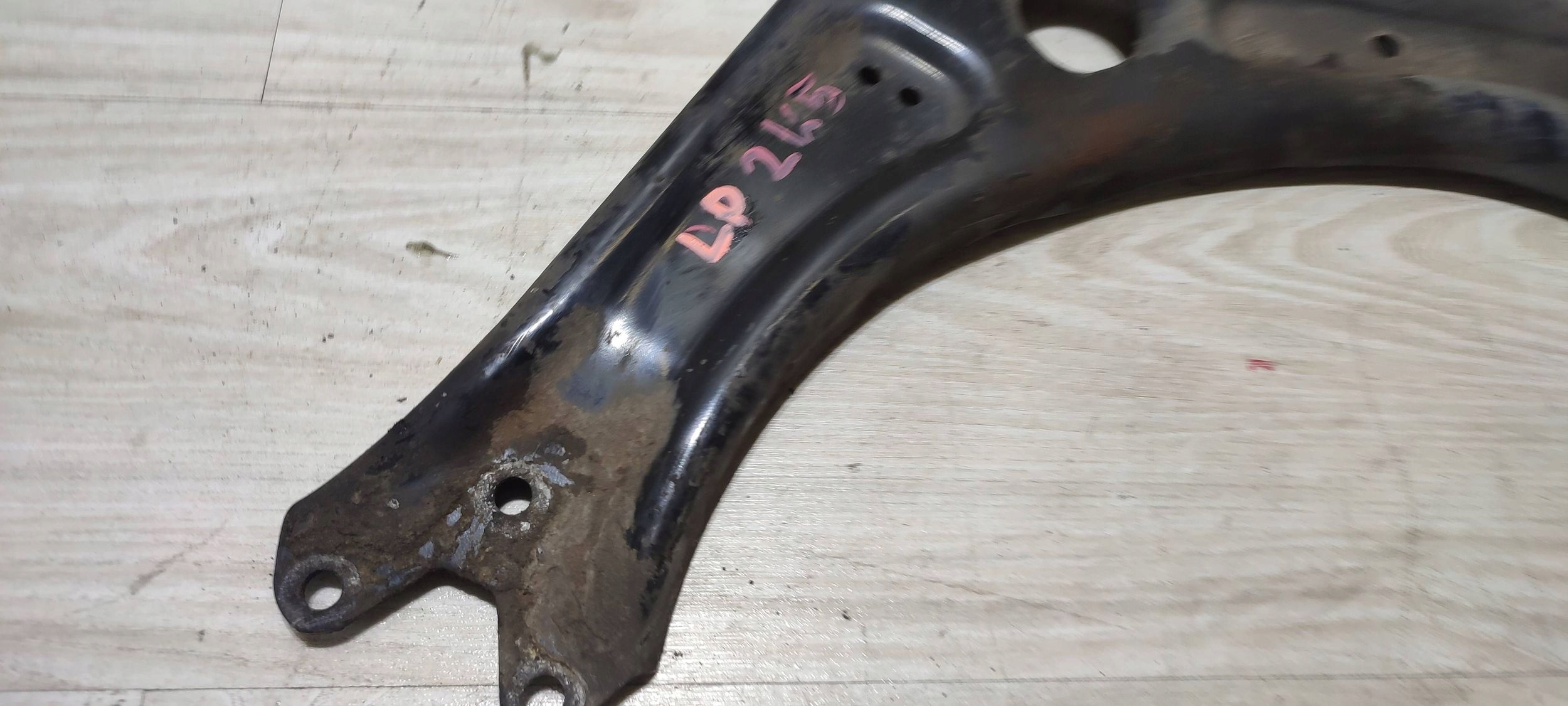 arm front lower front side left Volkswagen Caddy 1K0407151BG