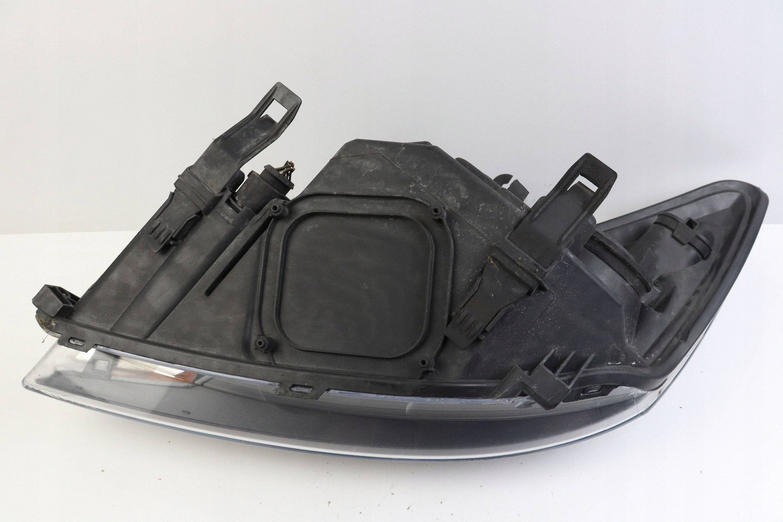 FORD FOCUS MK2 FL light front right front LIFT 8M5113100CF EUROPA