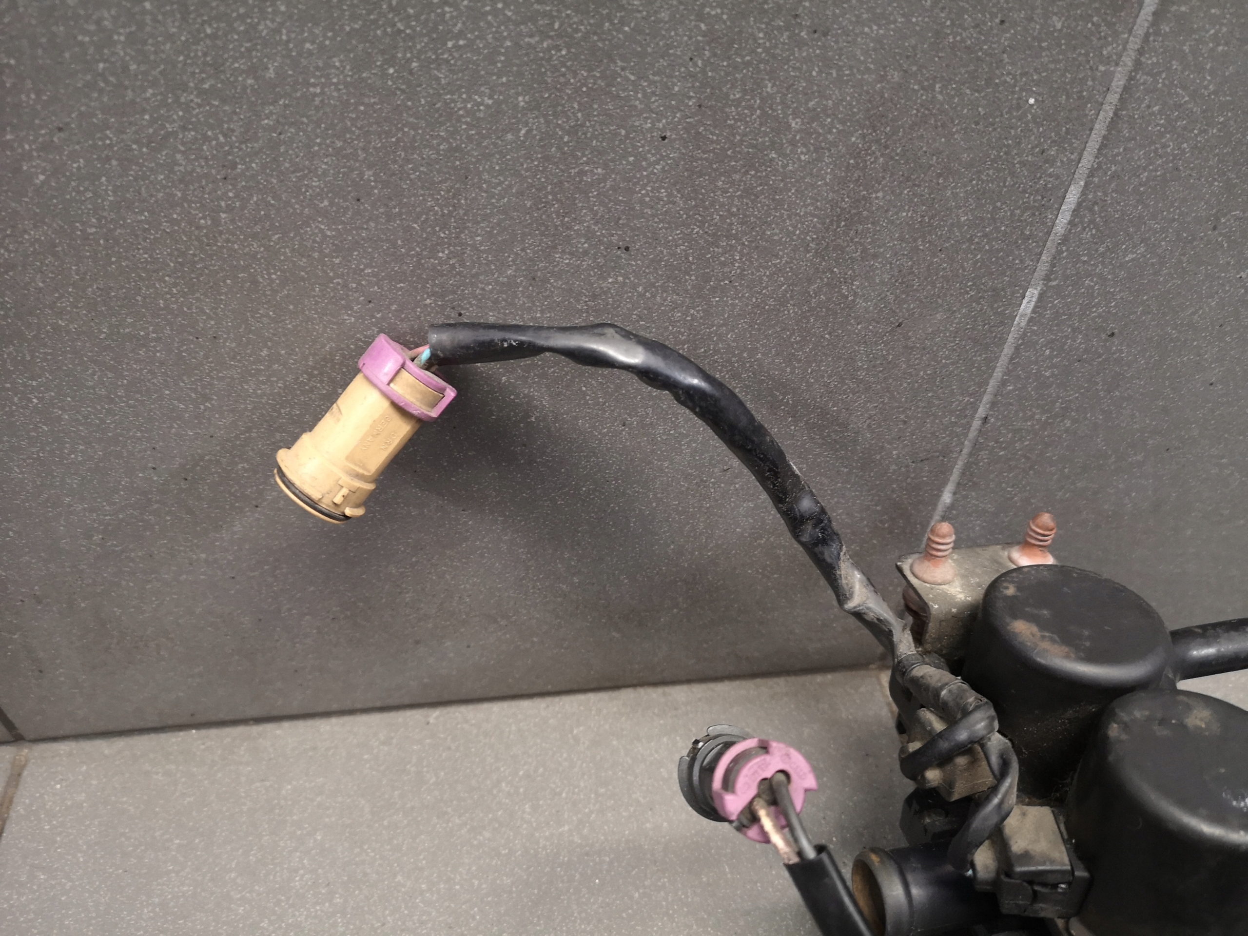 воды 4D0959617A, 1136008850