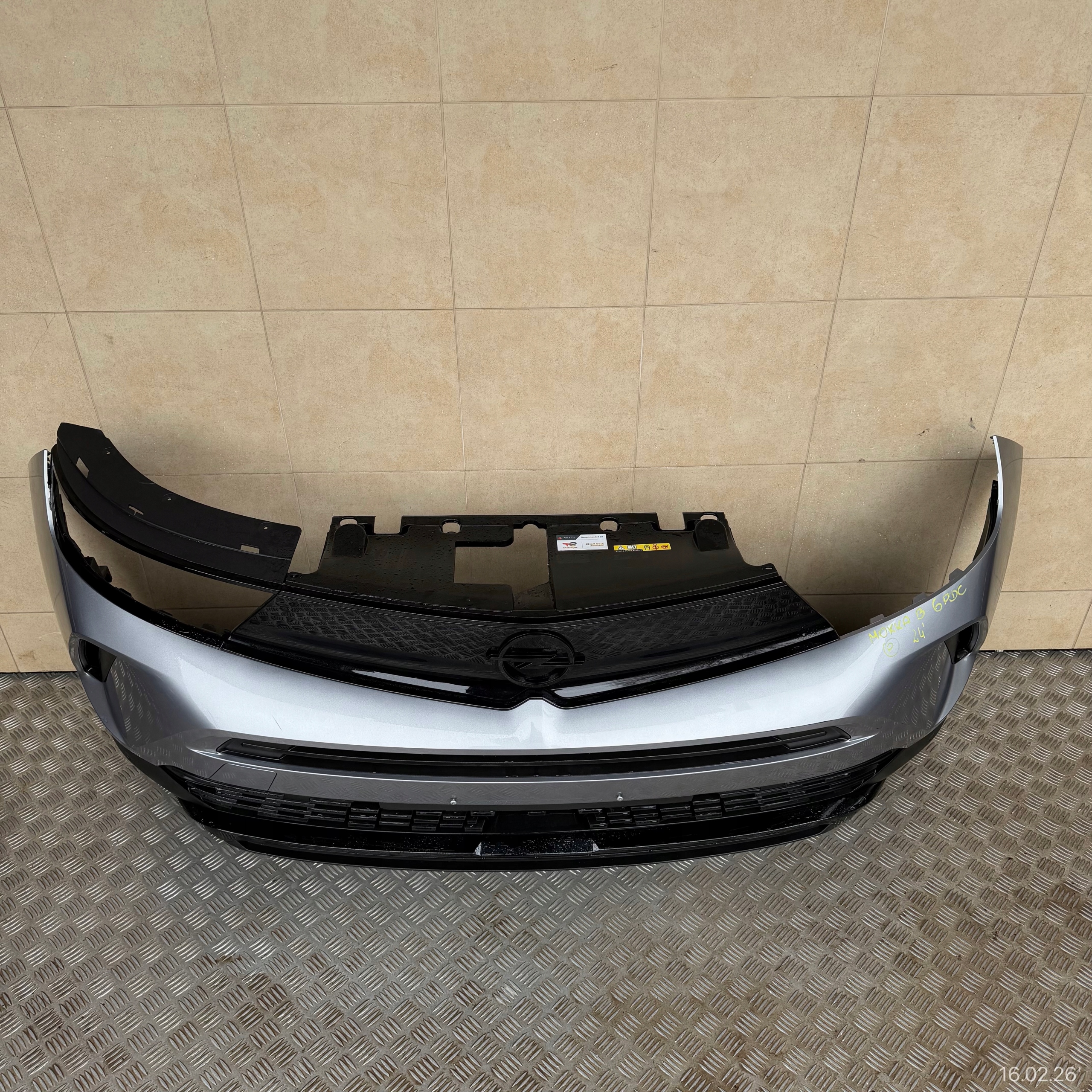front bumper complete OPEL MOKKA B II 2024 ROK 6 PDC