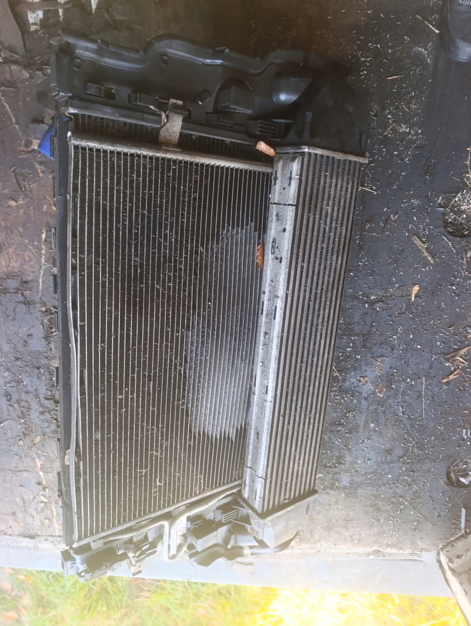 komplet Radiateur Volvo S60 II 1.6 Diesel