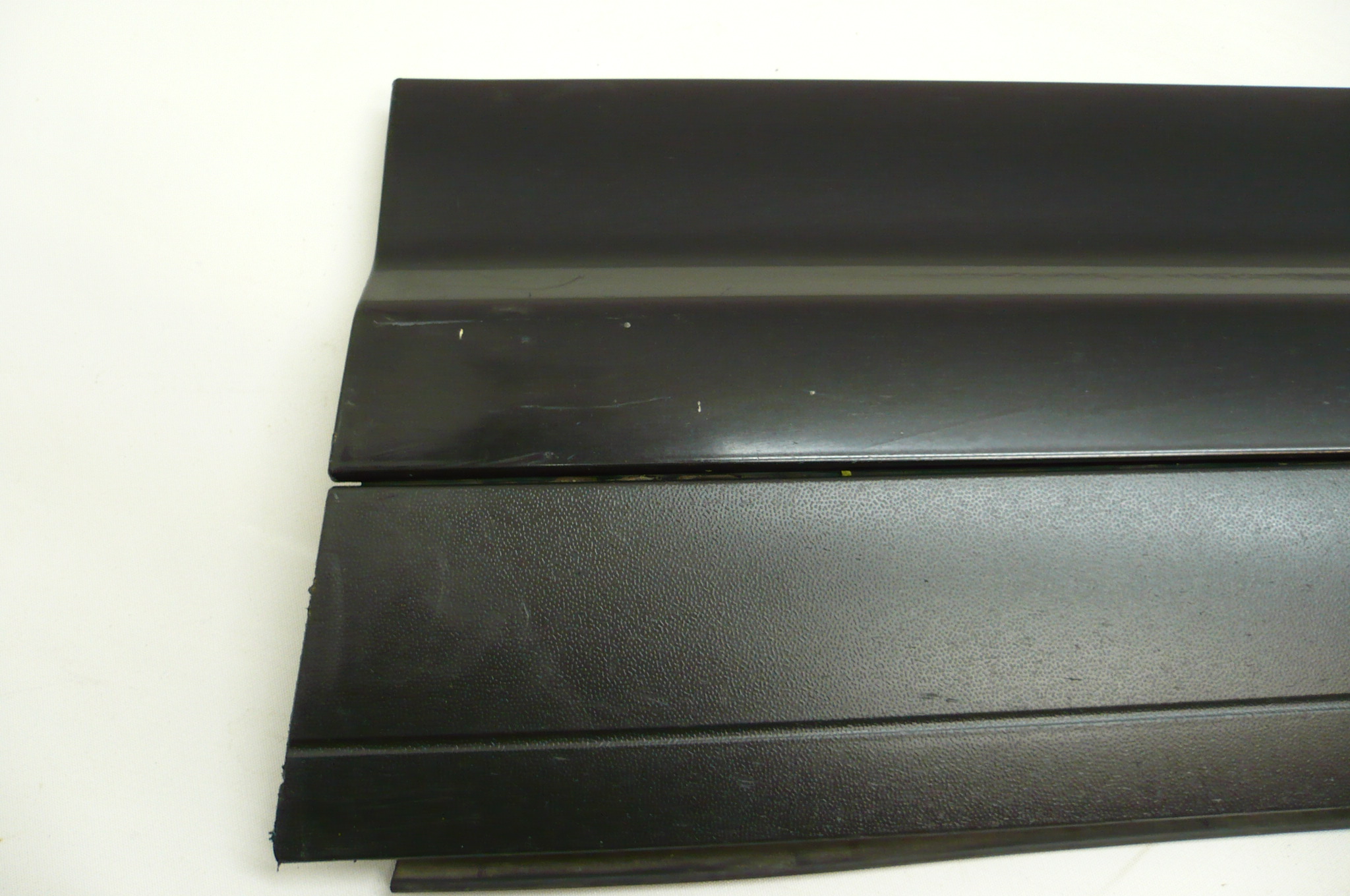 PORSCHE CAYENNE II LIFT 14-17 moulding door right front