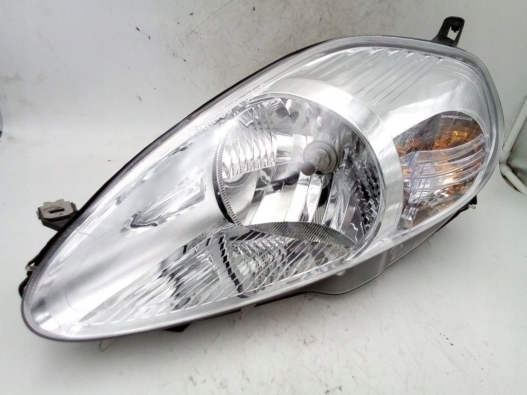Fiat Grande Punto light left front front TYC EU 20-A850L