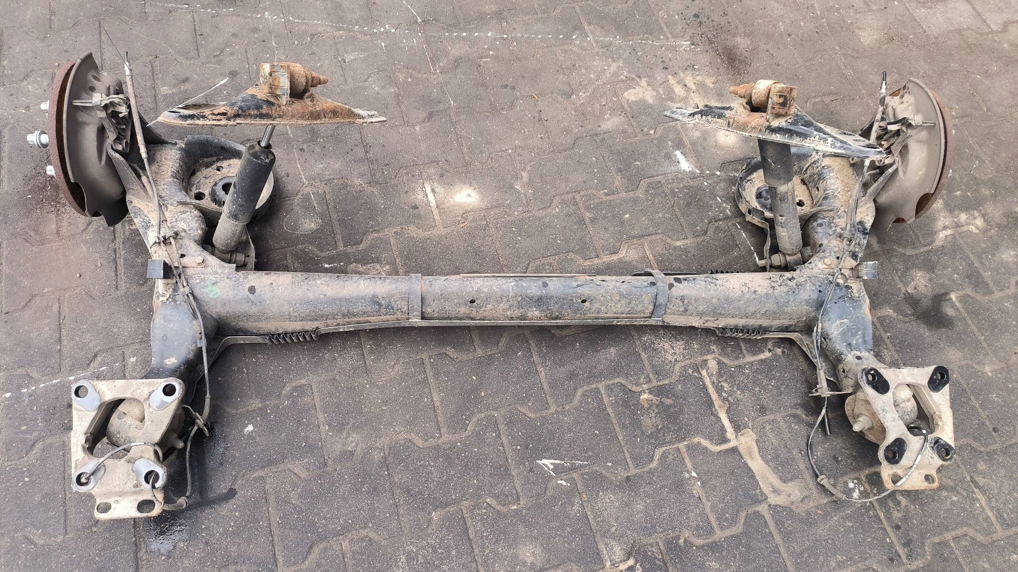 träger / Achsträger heck CITROEN BERLINGO II